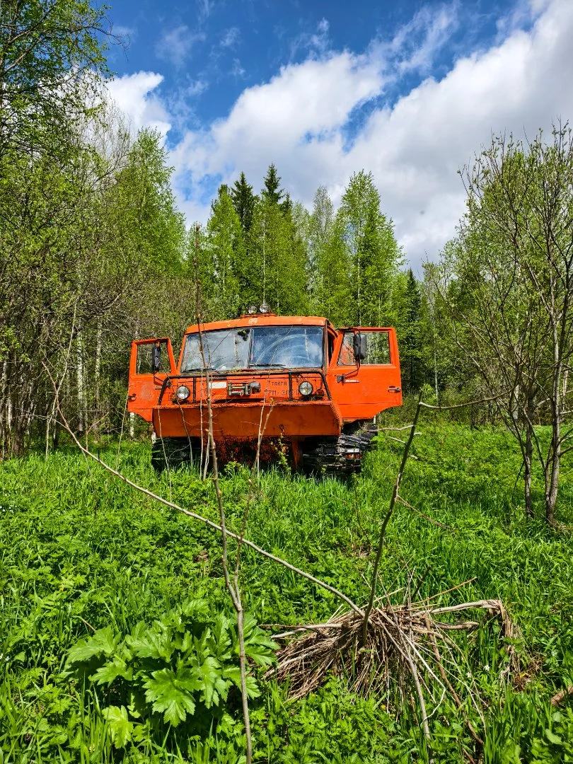 Штабной гусеничный плавающий вездеход, двигатель Cummins, 1600км пробег! - миниатюра 4