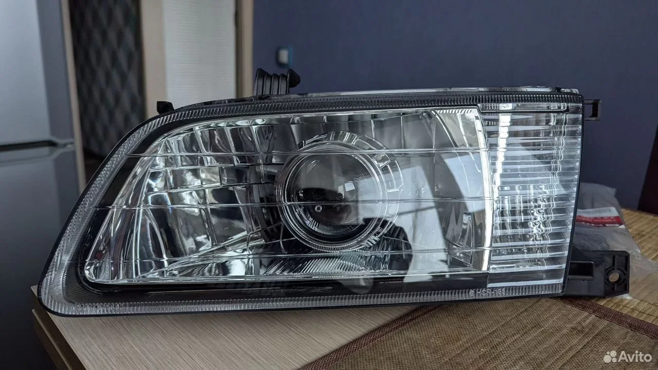 Bi-LED фары Nissan Sunny fb15 - миниатюра 8