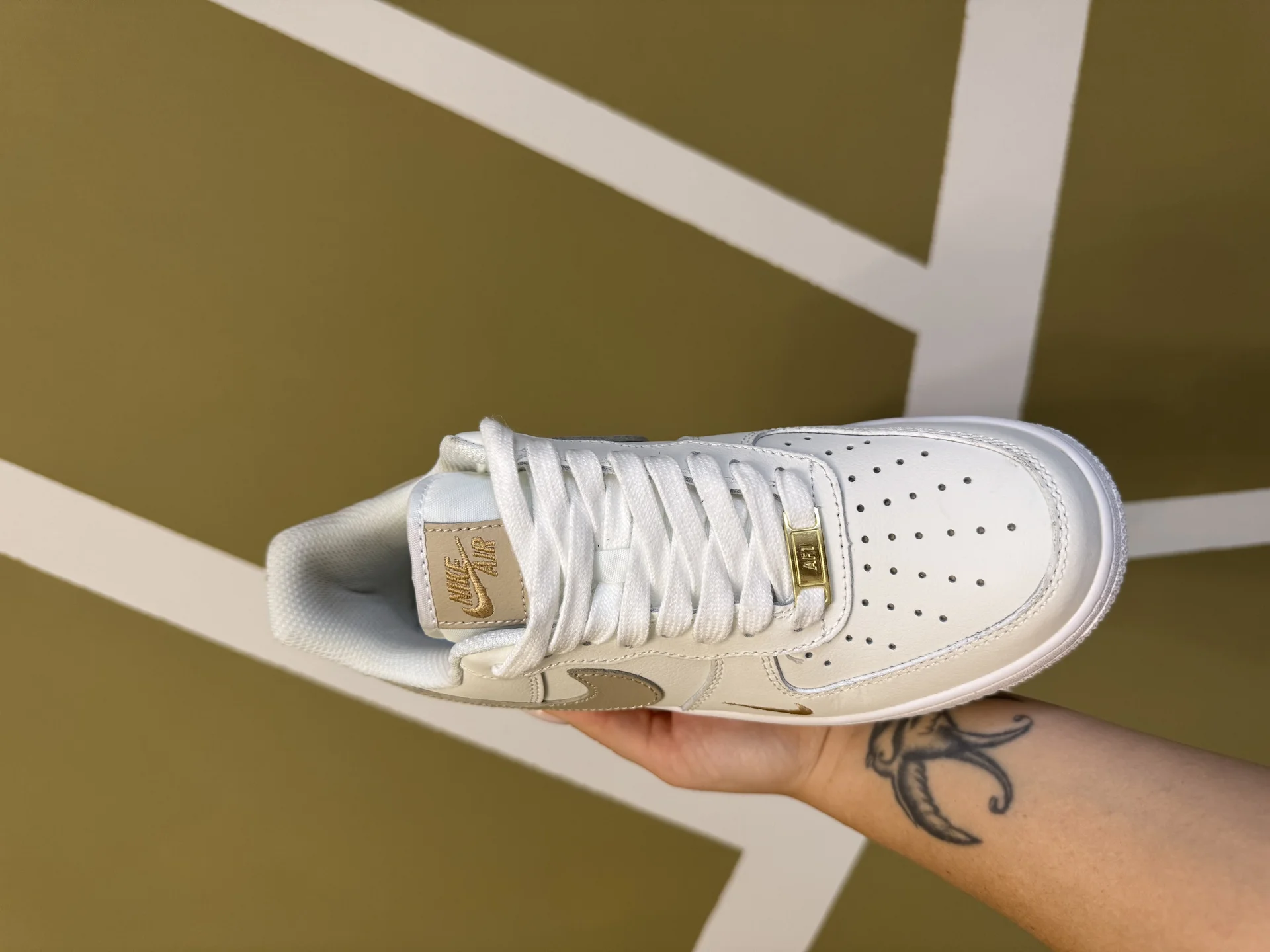 Кроссовки Nike - миниатюра 2