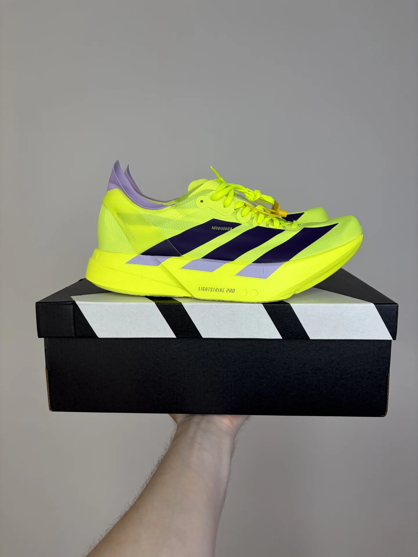 Беговые кроссовки Adidas adizero adios 4 pro - изображение 1