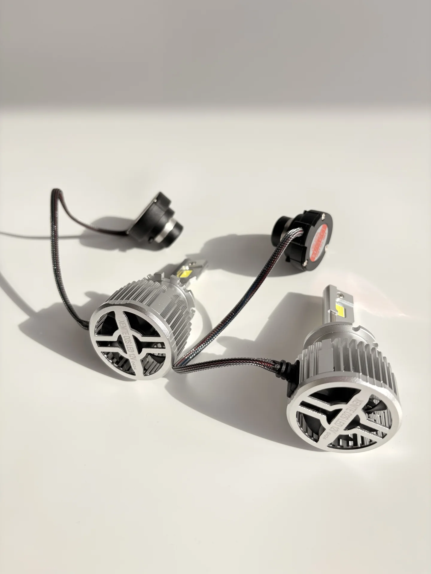 Комплект новых LED ламп Xenite D2S (5000K, 7000Lm) - миниатюра 2