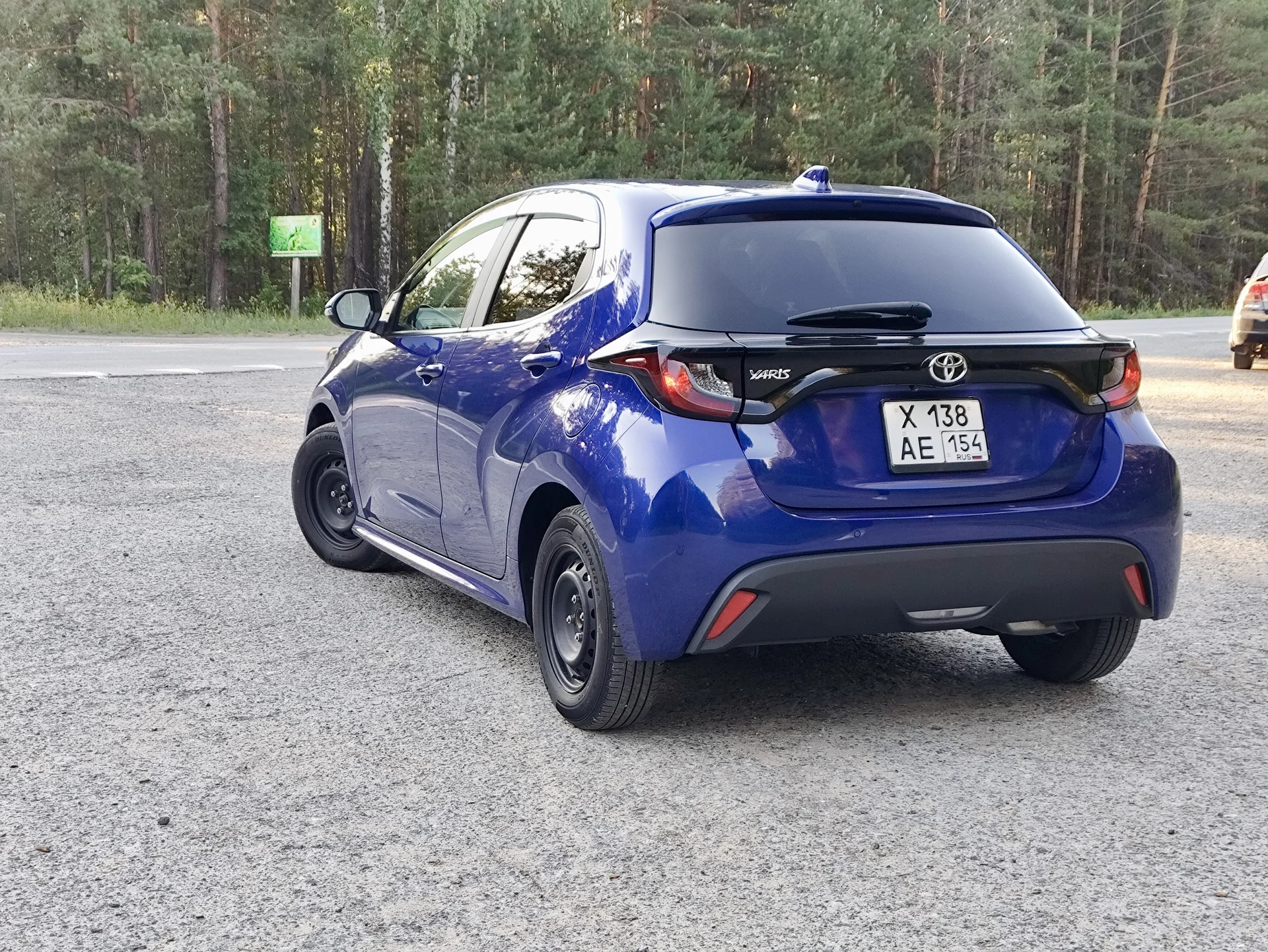 Toyota Yaris 1.0G 2020 - миниатюра 4