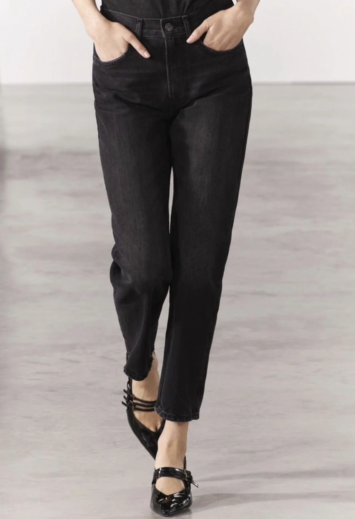Джинсы женские Zara 36 - миниатюра 2