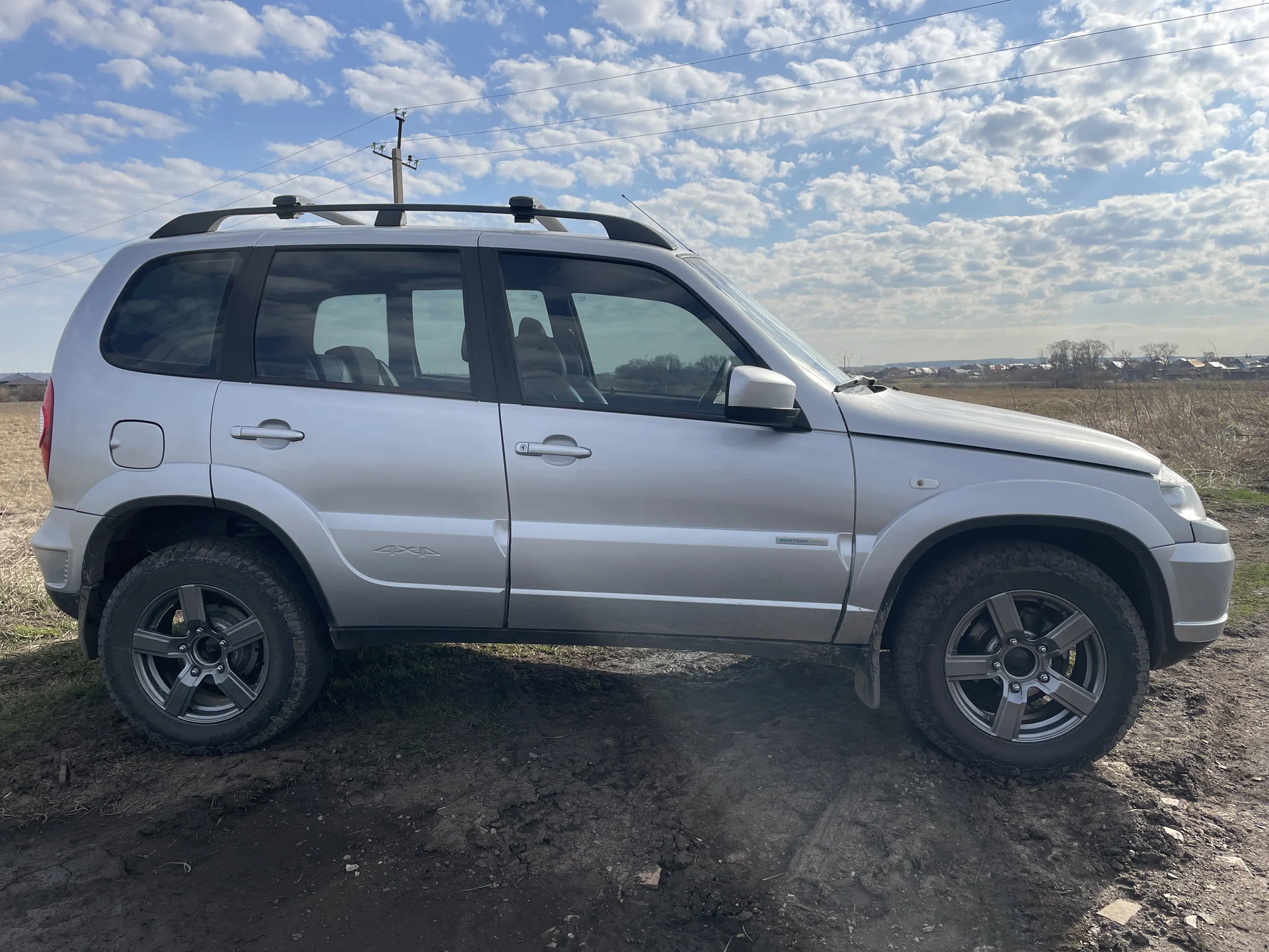 Chevrolet Niva - миниатюра 4
