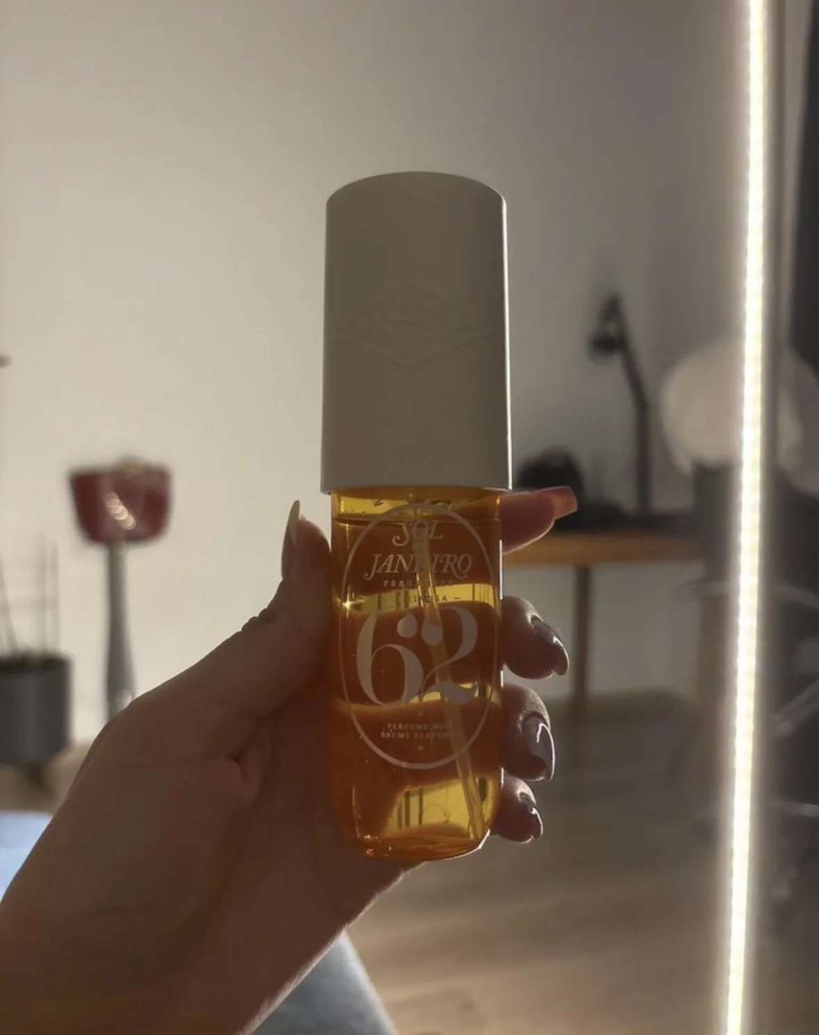 Мист для тела и волос Sol De Janeiro cheirosa 62 - миниатюра 2