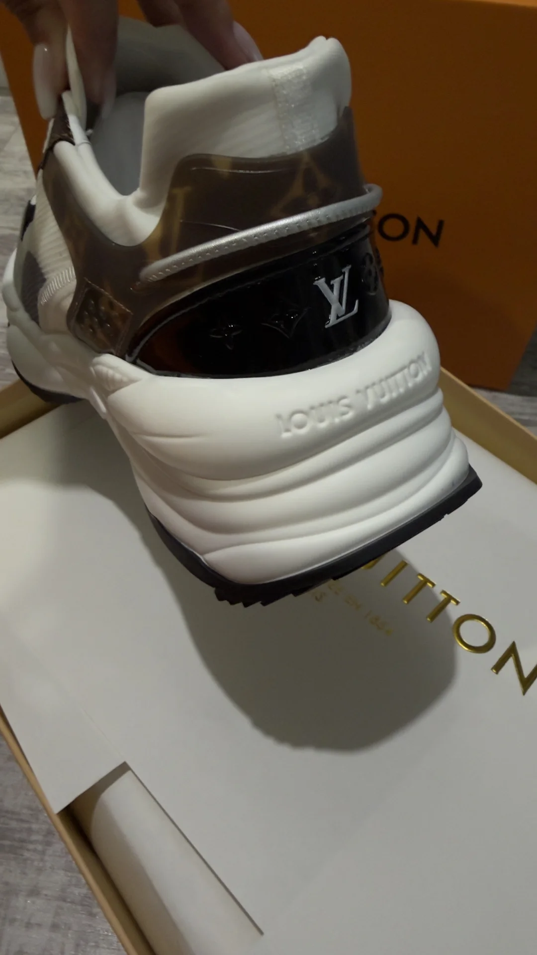 кроссовки louis vuitton - миниатюра 3