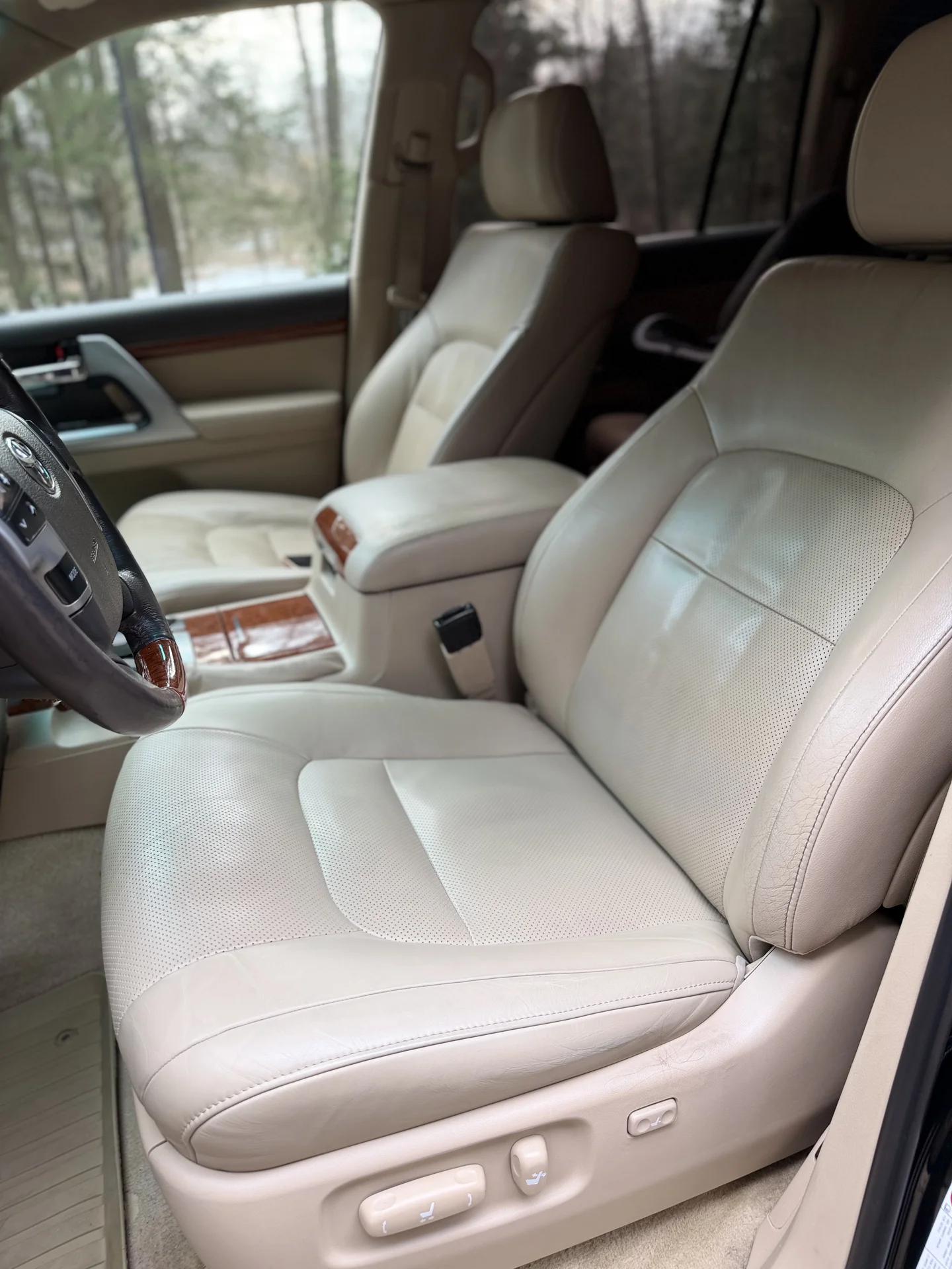 Toyota Land Cruiser 200 1-рестайлинг - миниатюра 13