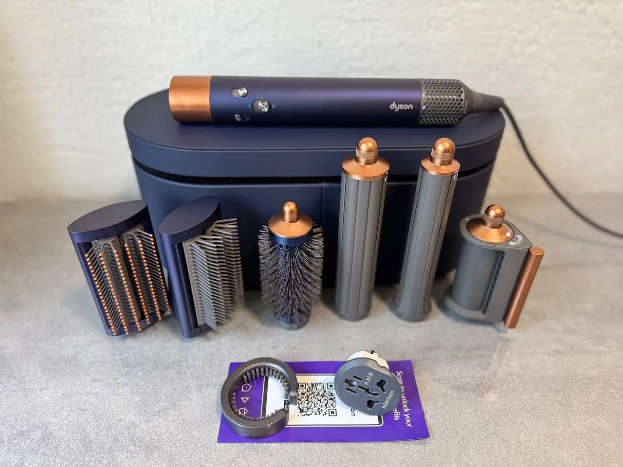 Стайлер для волос Dyson