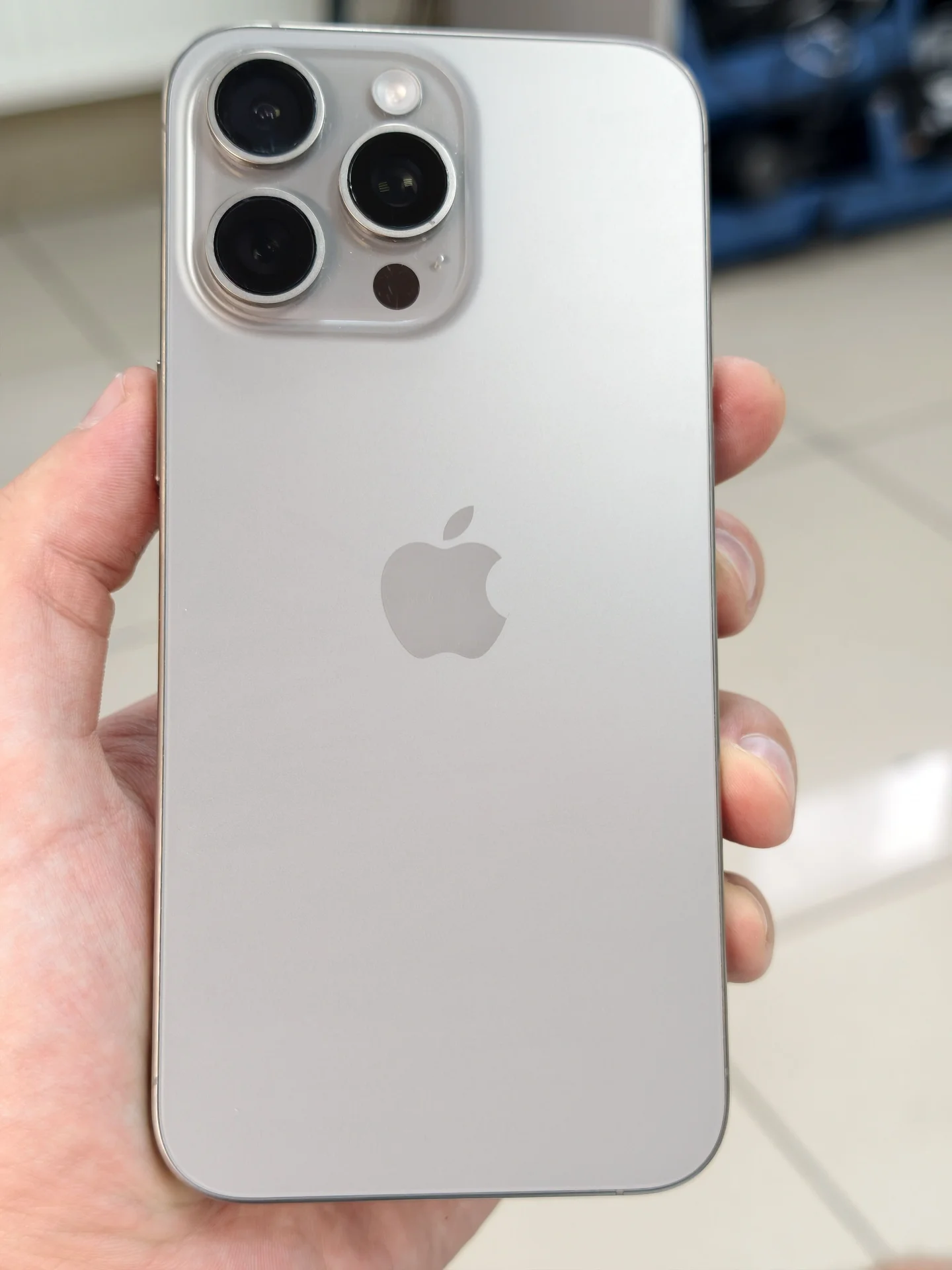 дисплей iPhone 15 pro max - миниатюра 2