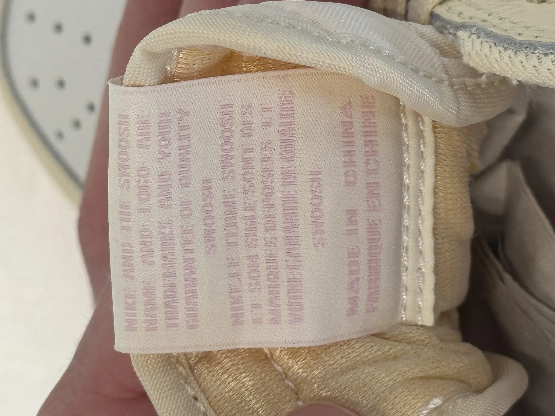 Nike Air Jordan 1 Retro Low Travis Scott Shy Pink - миниатюра 9