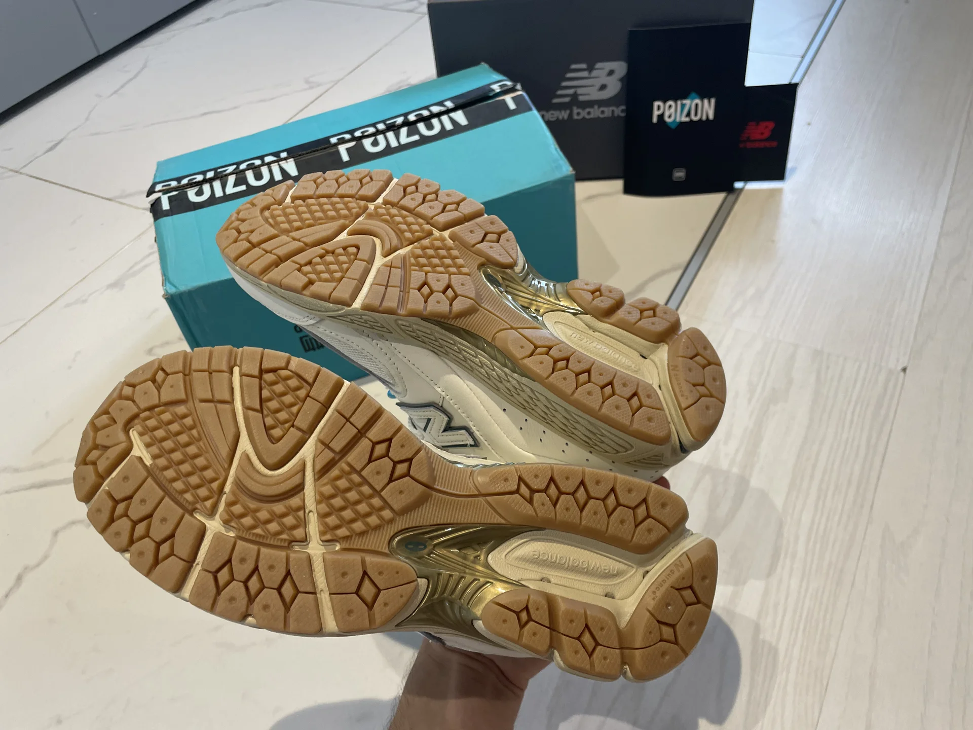 new balance 2002r - миниатюра 8