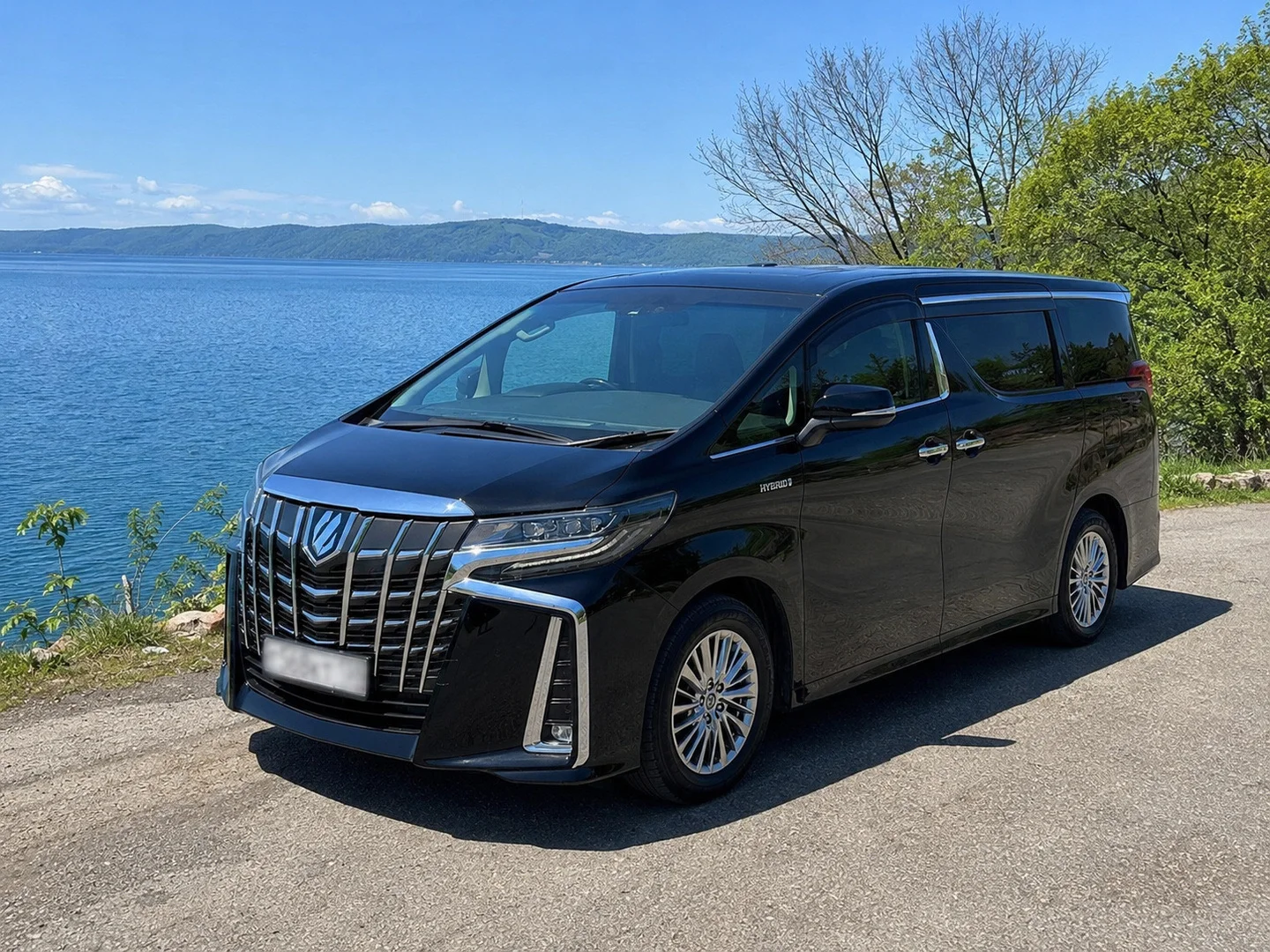 VIP трансфер Toyota Alphard 2021 - изображение 1