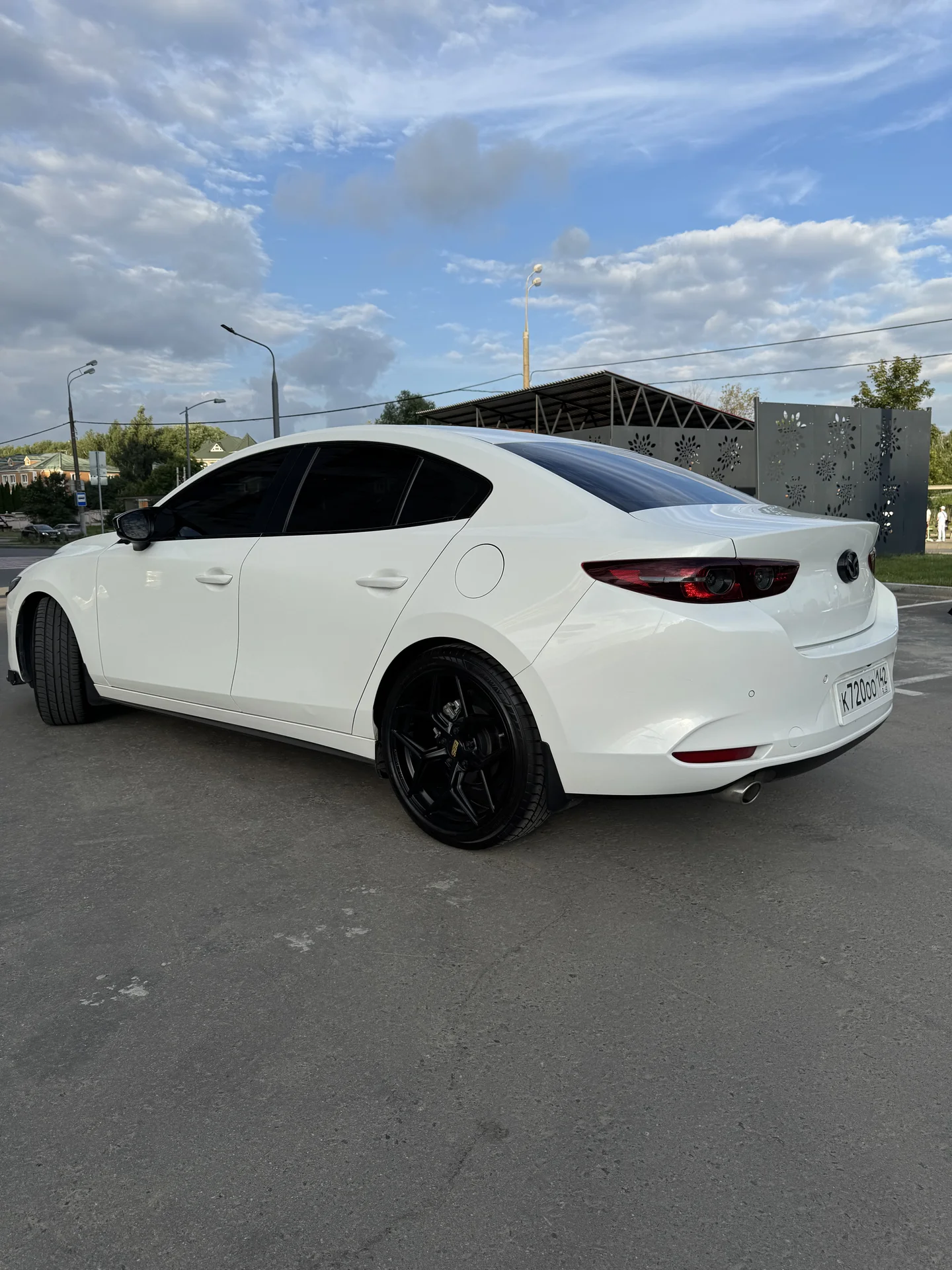 mazda 3 - миниатюра 3