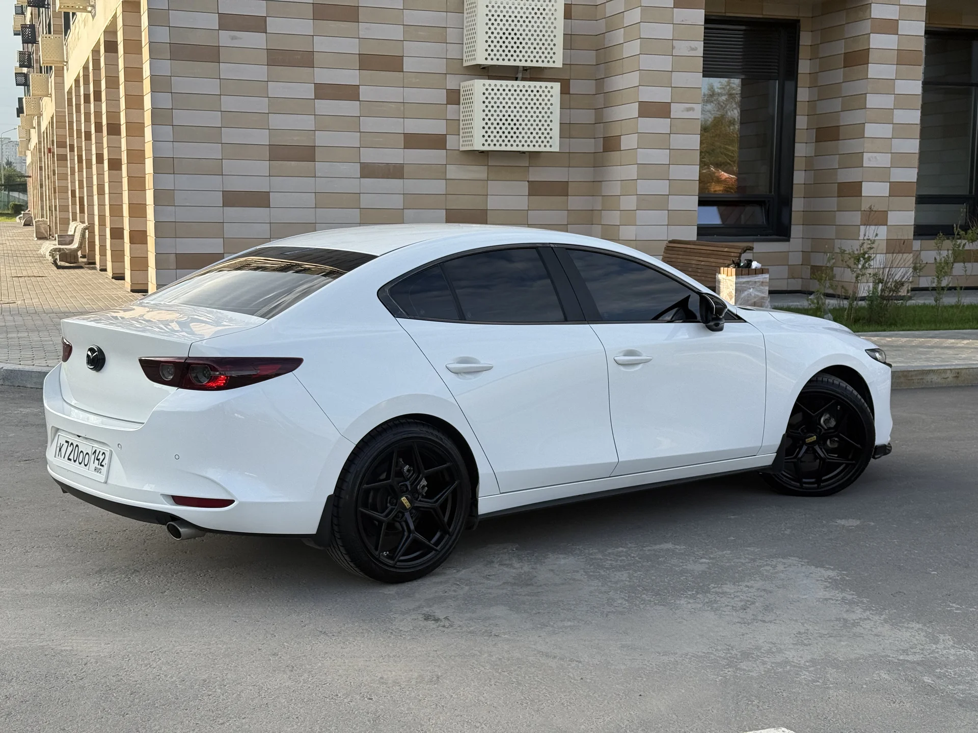 mazda 3 - миниатюра 4
