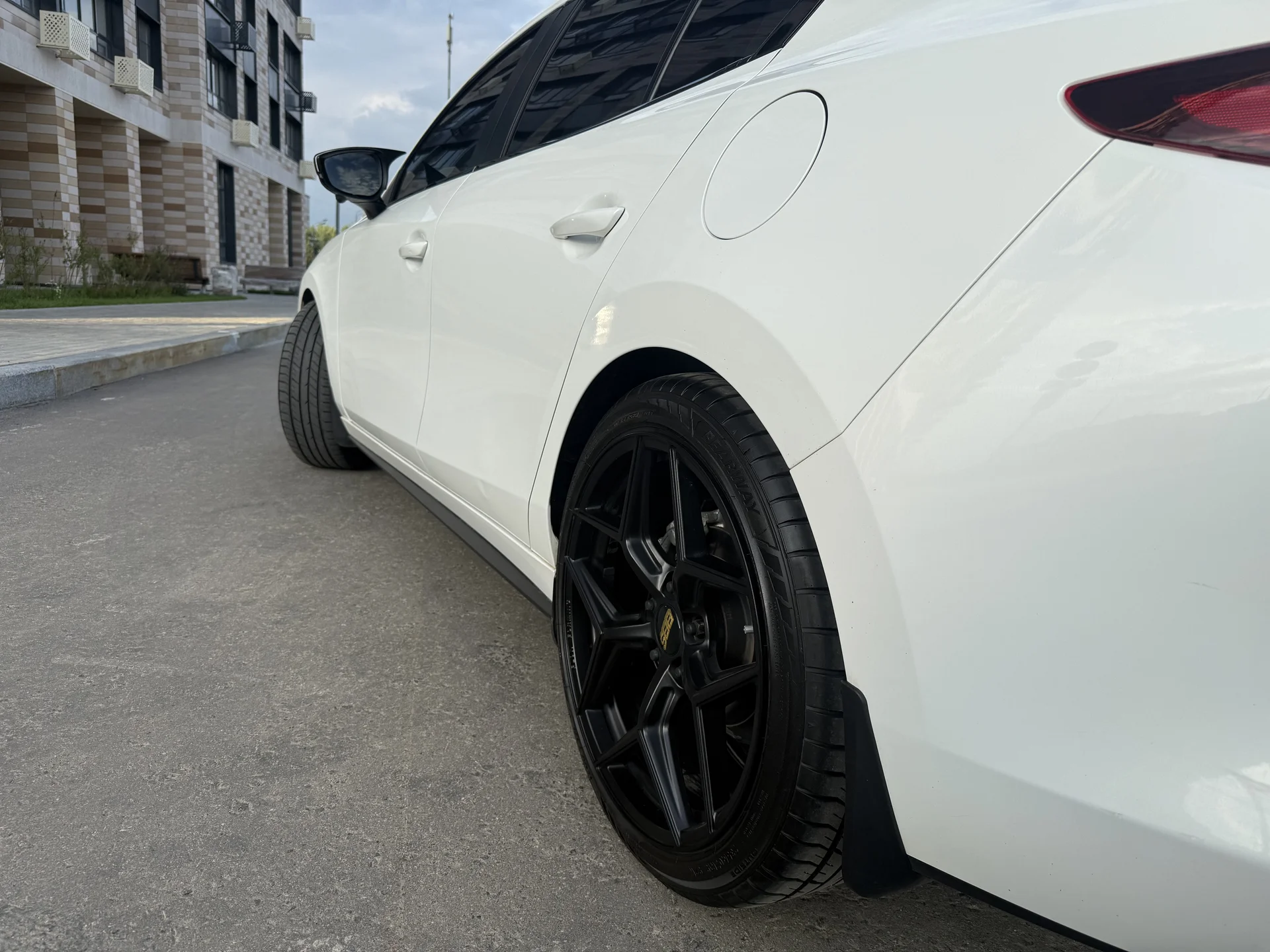 mazda 3 - миниатюра 7