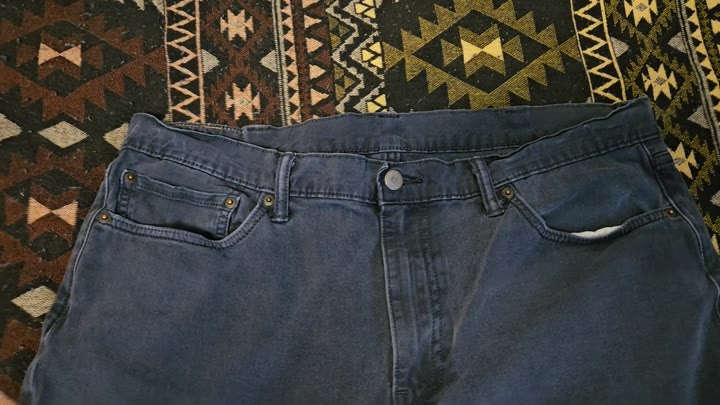 Брюки мужские чинос levis 511 w38 подшитые - видео 9