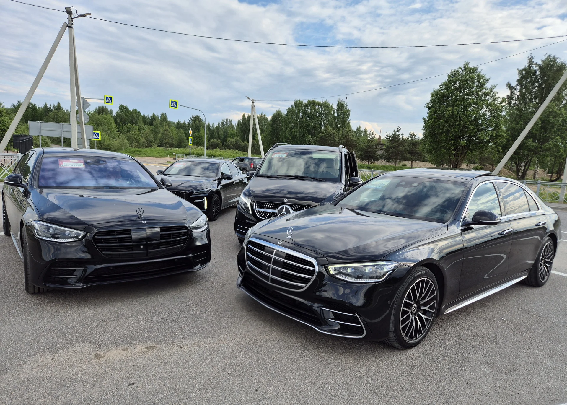Майбах 223 с водителем (Maybach, S, V Class) - миниатюра 13