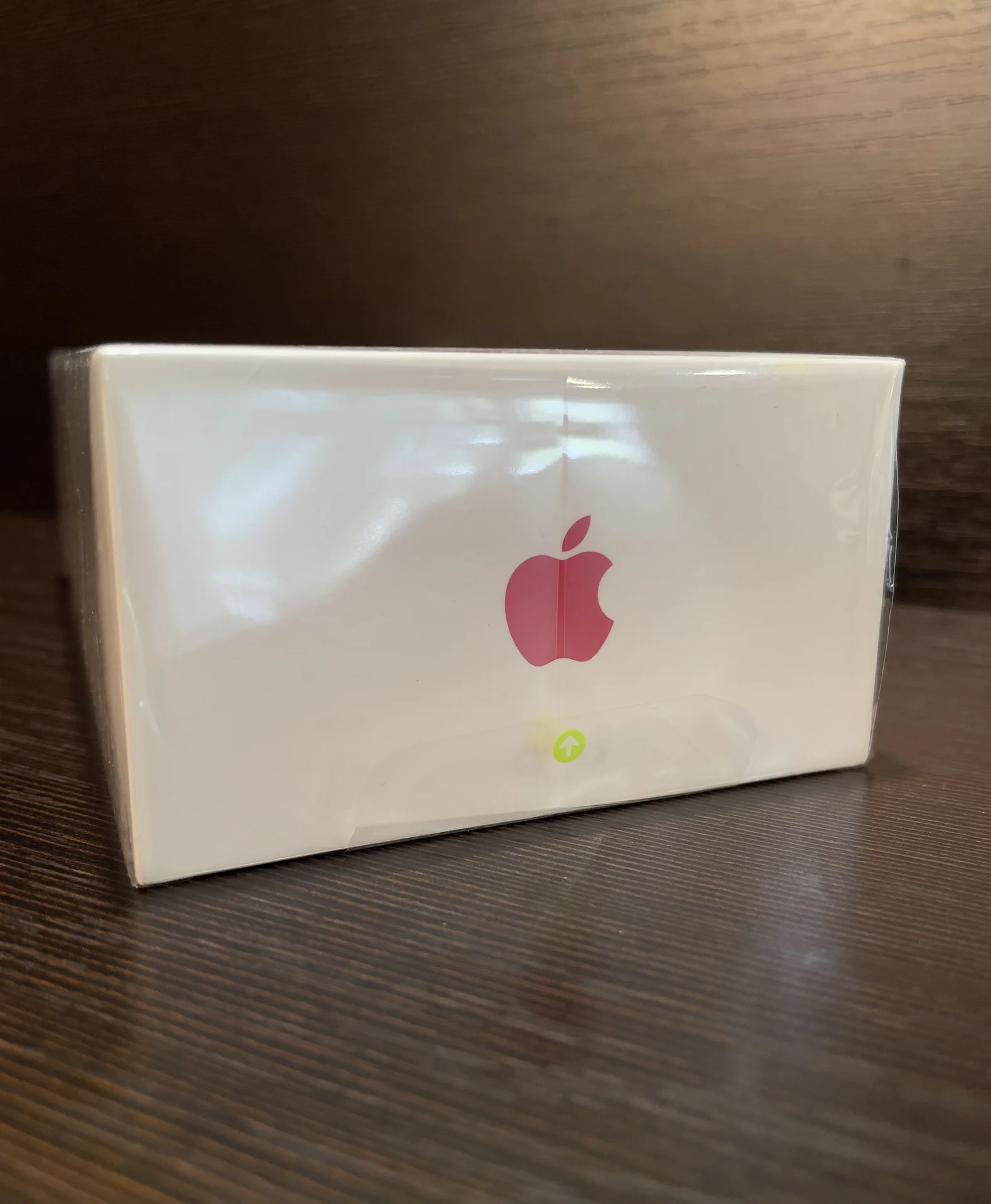 iPhone 7 128GB Product Red - миниатюра 3