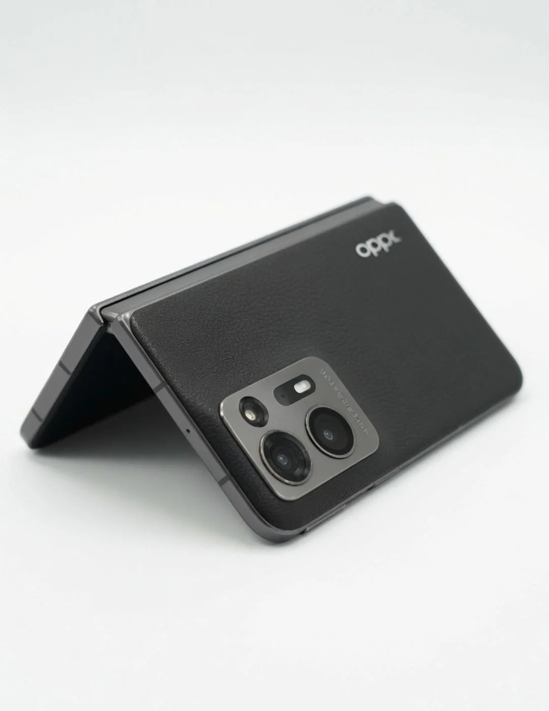OPPO Find N2 - миниатюра 2