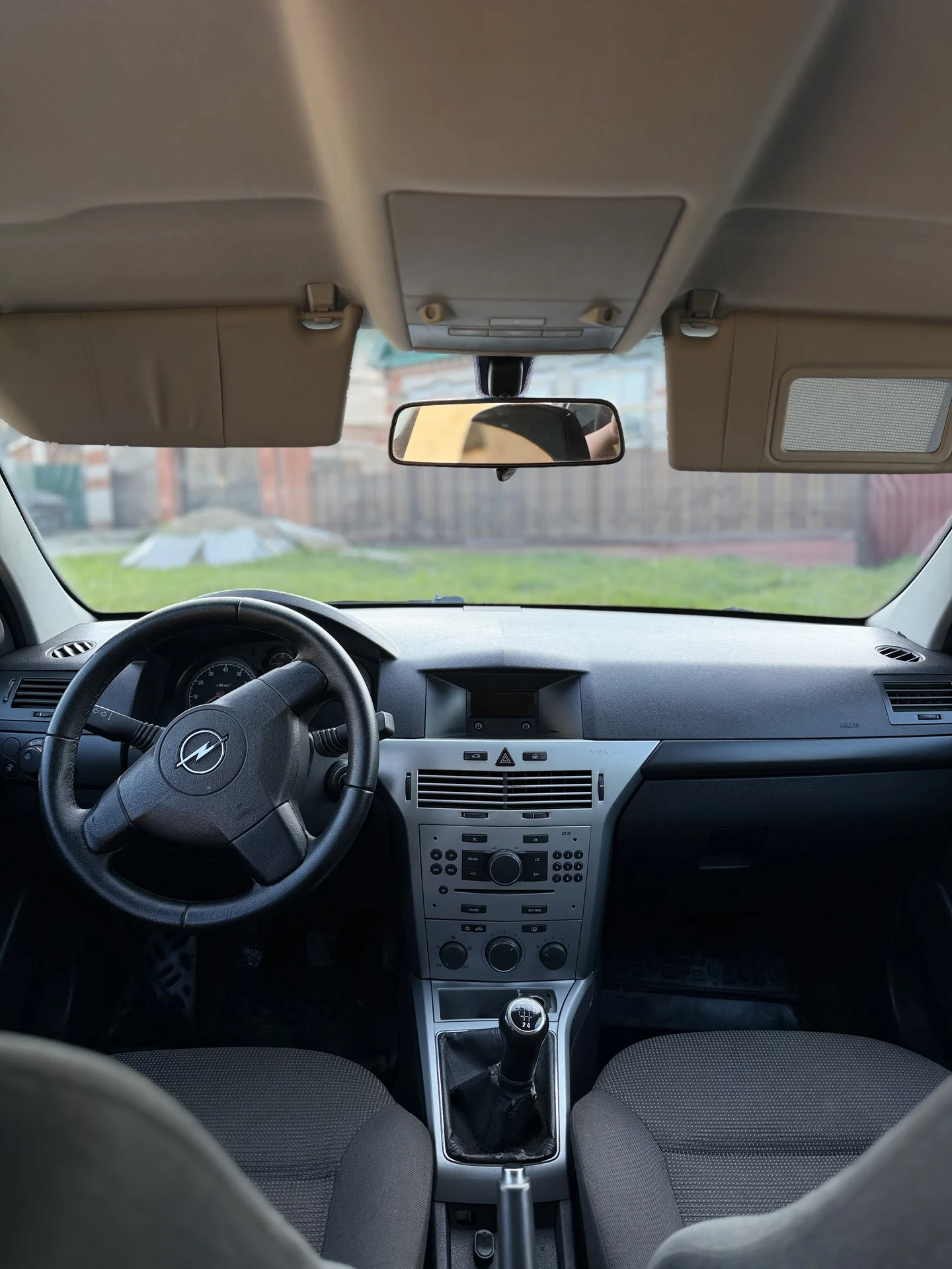 Opel Astra H рестайлинг 2012 - миниатюра 8