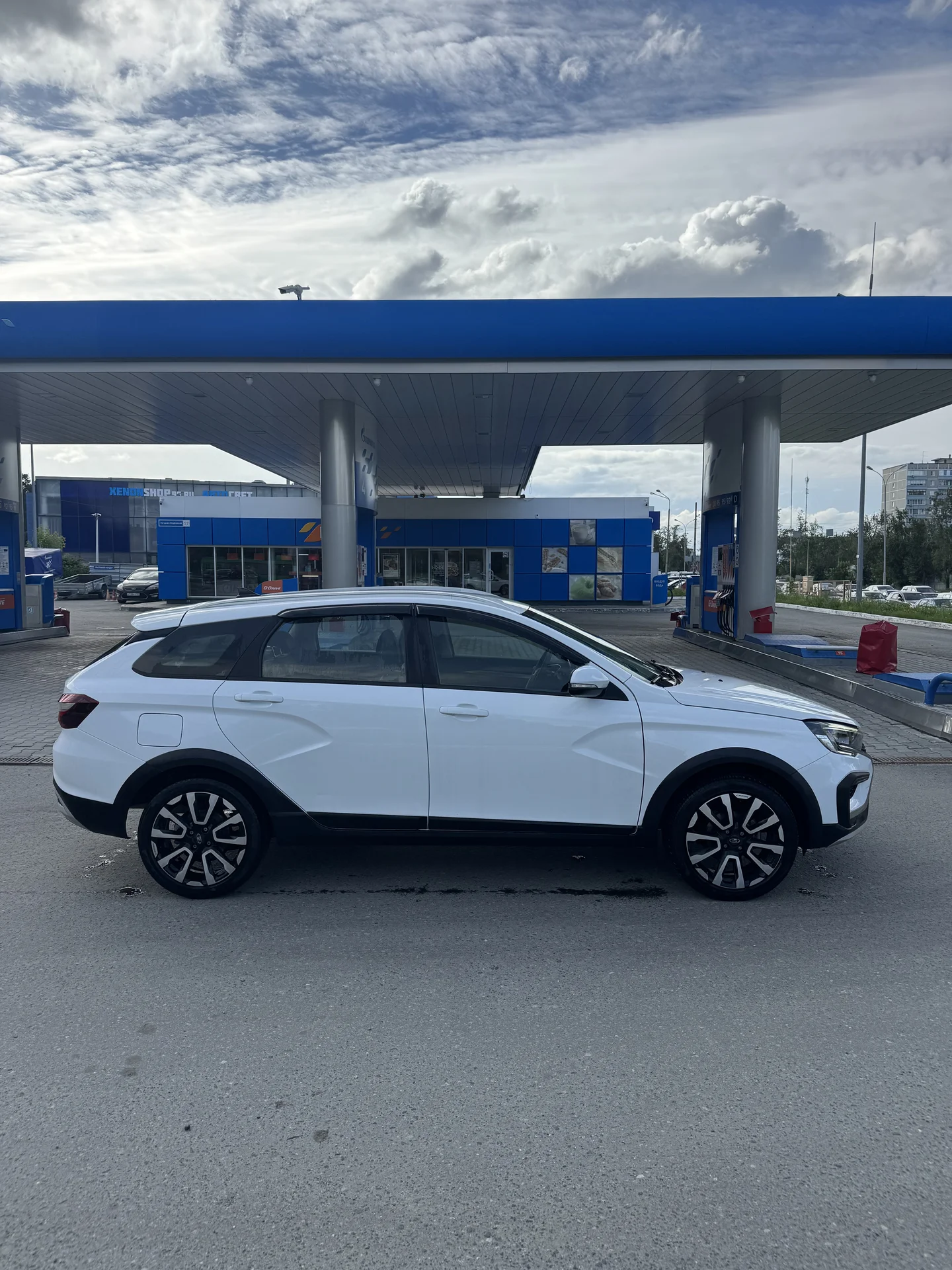 Lada Vesta SW Cross NG - миниатюра 4
