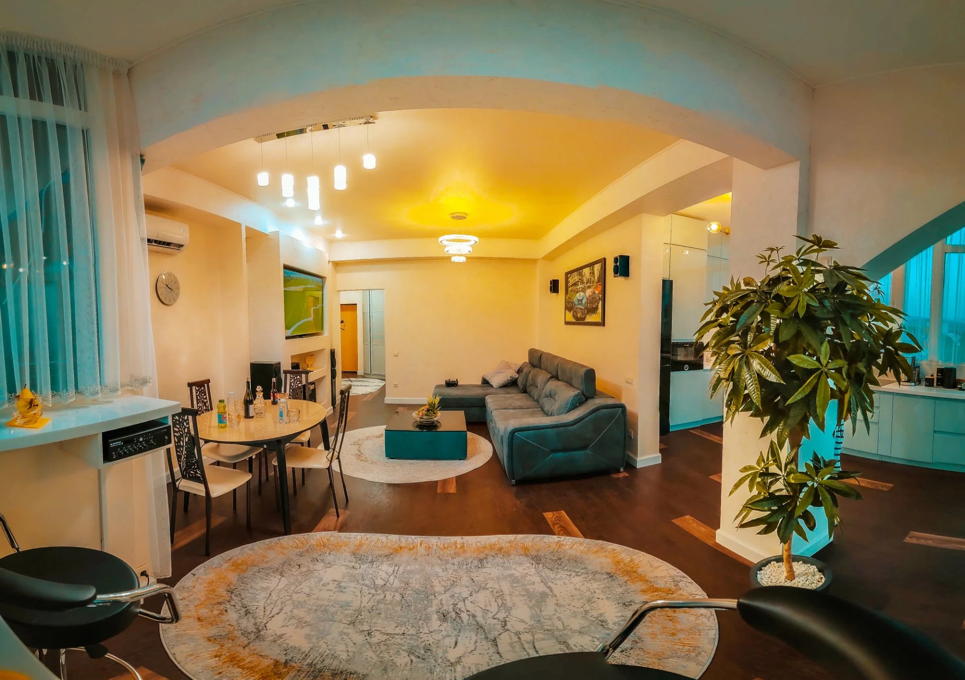 3-к. квартира, 100 м², 6/8 эт. 300 000 ₽ в месяц - миниатюра 6