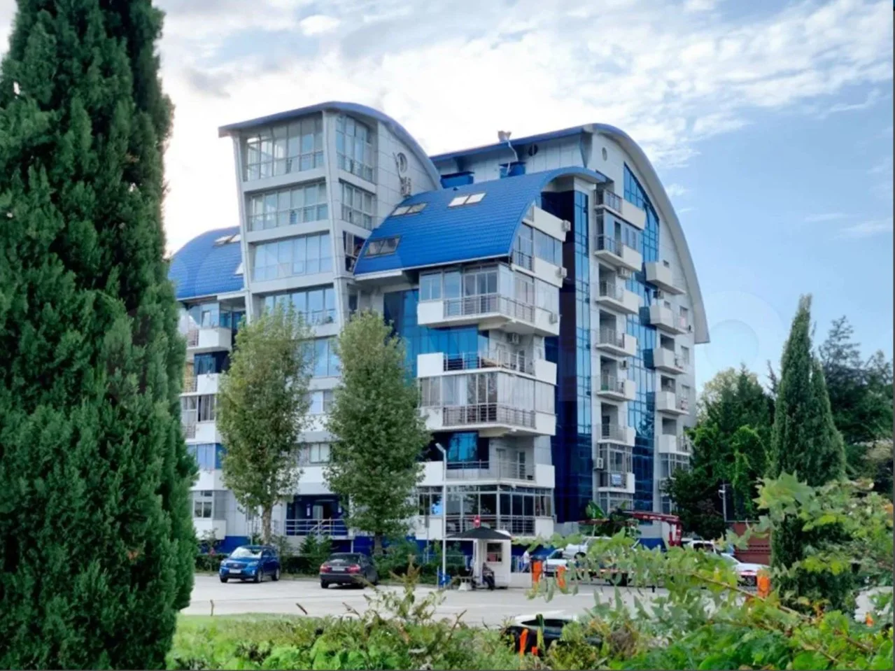 3-к. квартира, 100 м², 6/8 эт. 300 000 ₽ в месяц - миниатюра 21