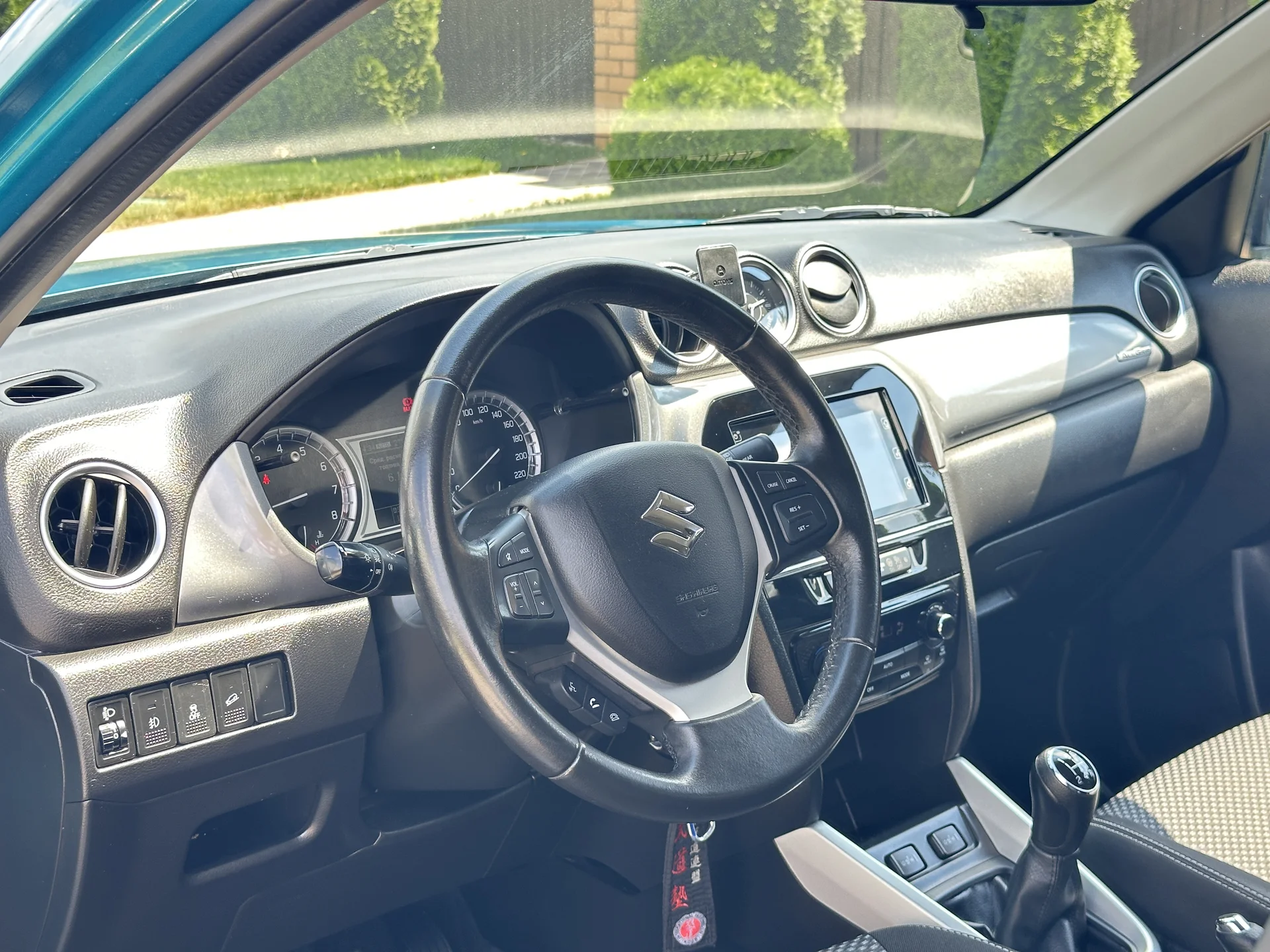 продам Suzuki Vitara 2018г 4WD механика! - миниатюра 13