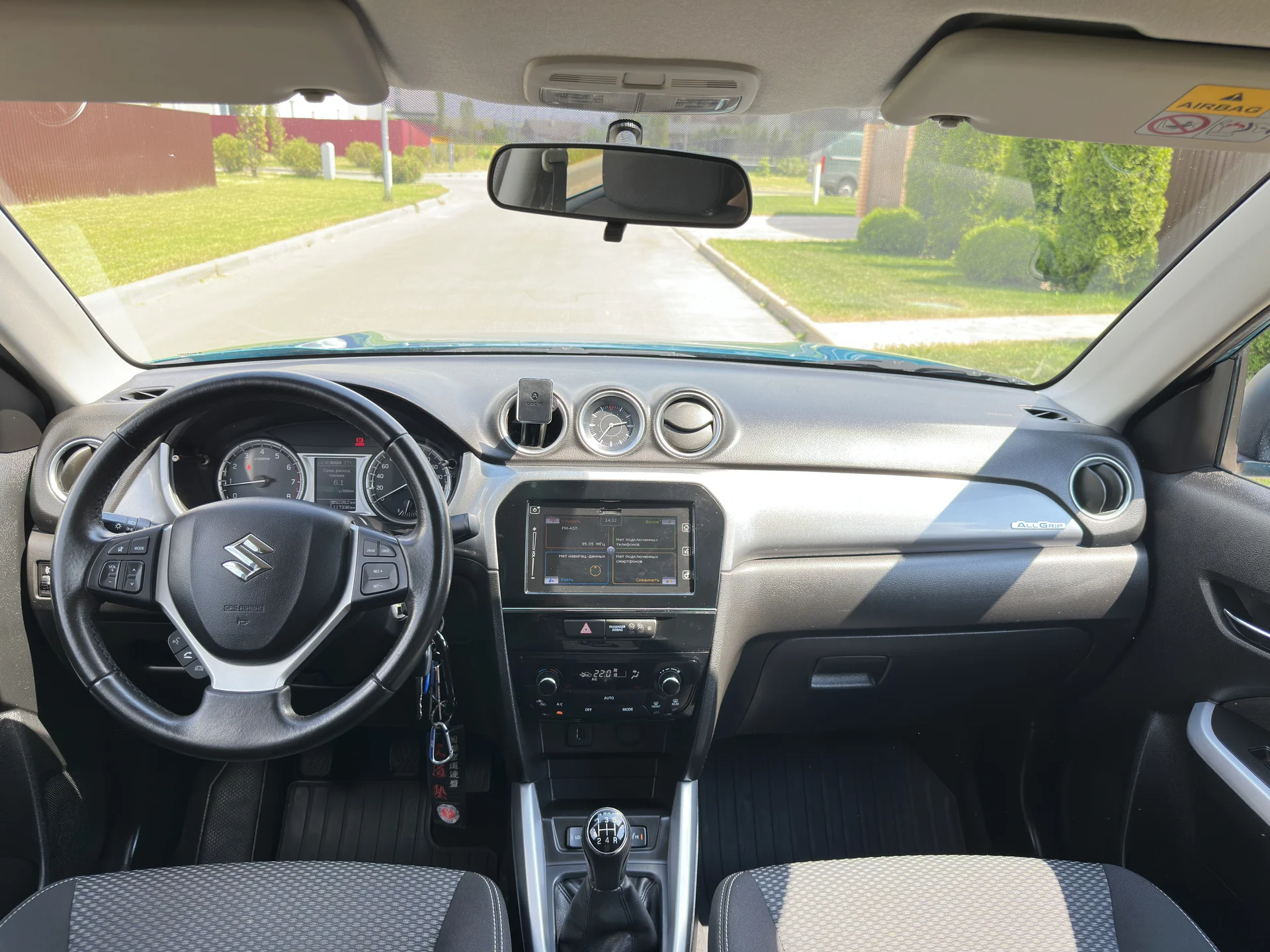 продам Suzuki Vitara 2018г 4WD механика! - миниатюра 24