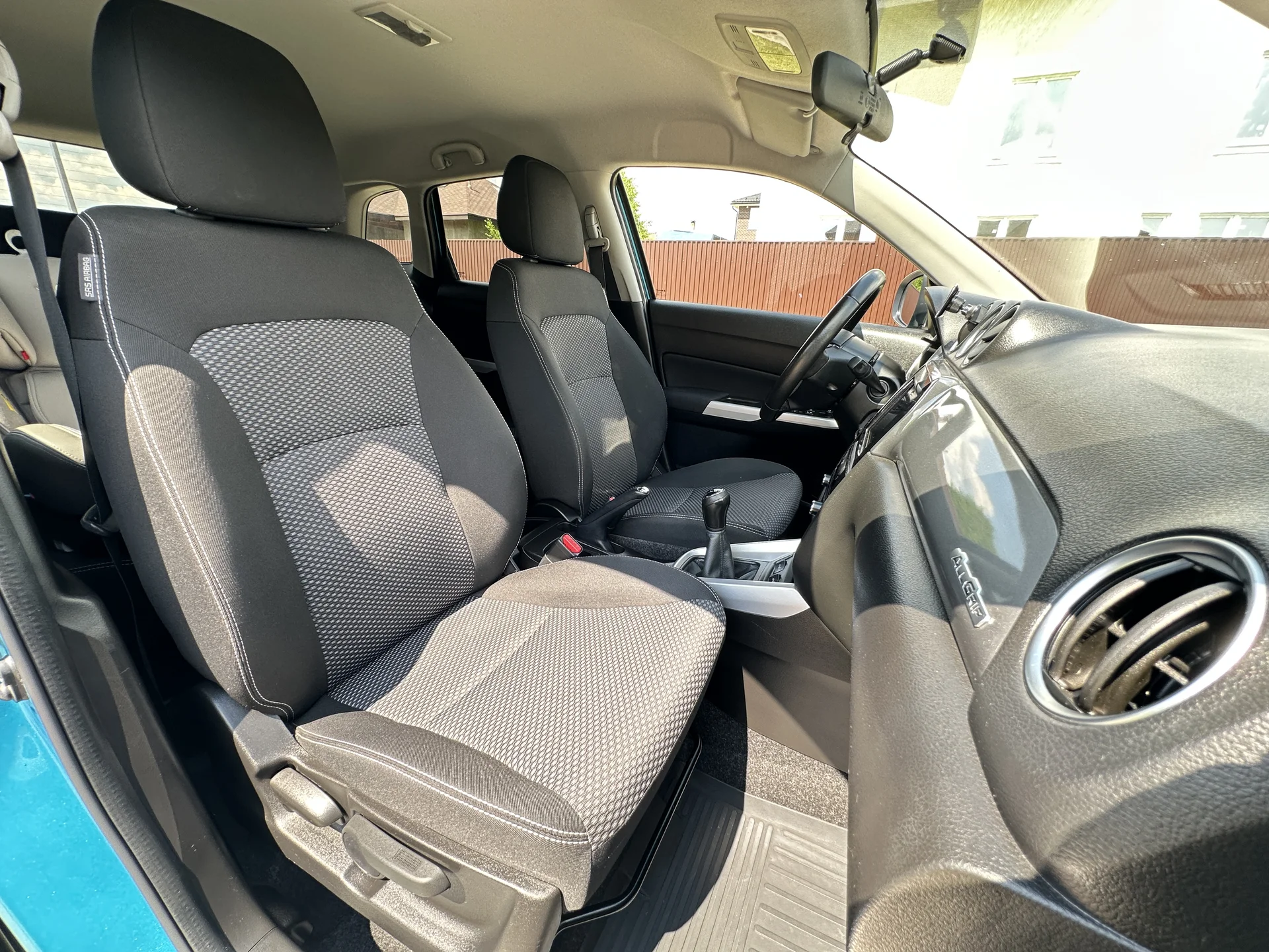 продам Suzuki Vitara 2018г 4WD механика! - миниатюра 31