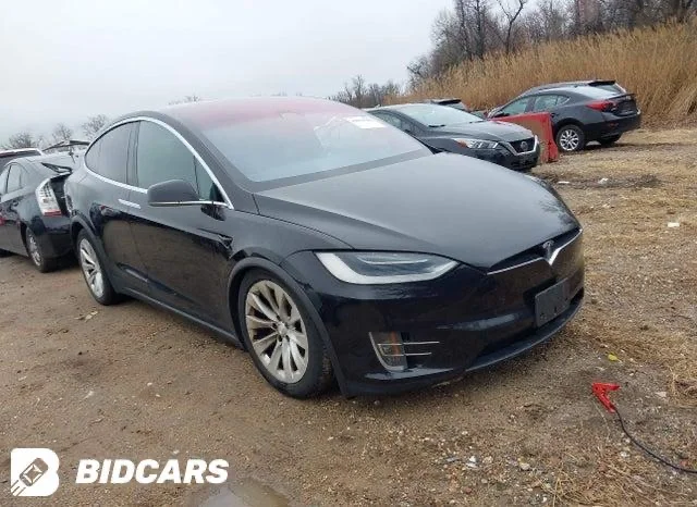 Tesla Model X 2018г по запчастям - изображение 1