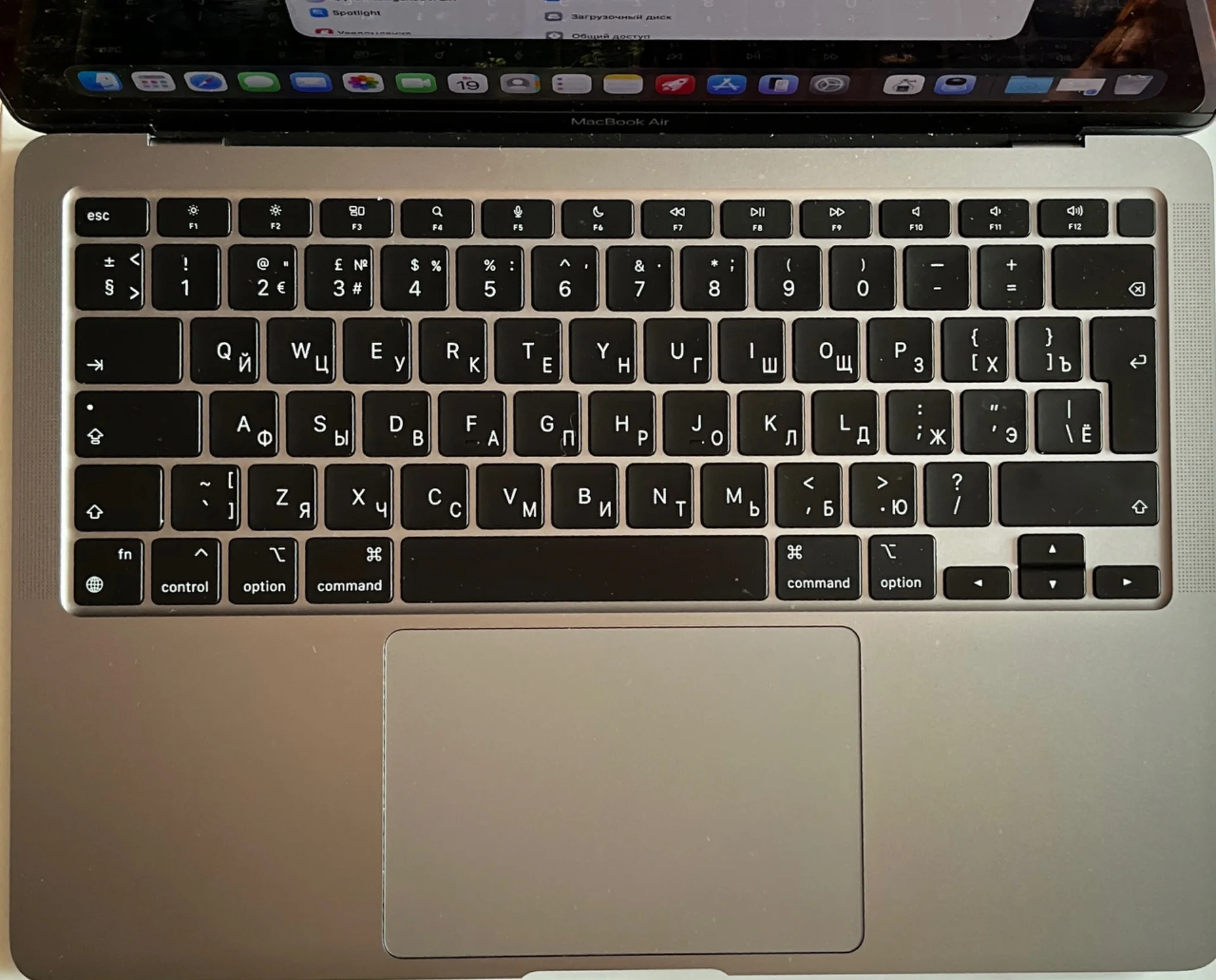 MacBook Air 13 m1 256gb 2020 год. - миниатюра 3