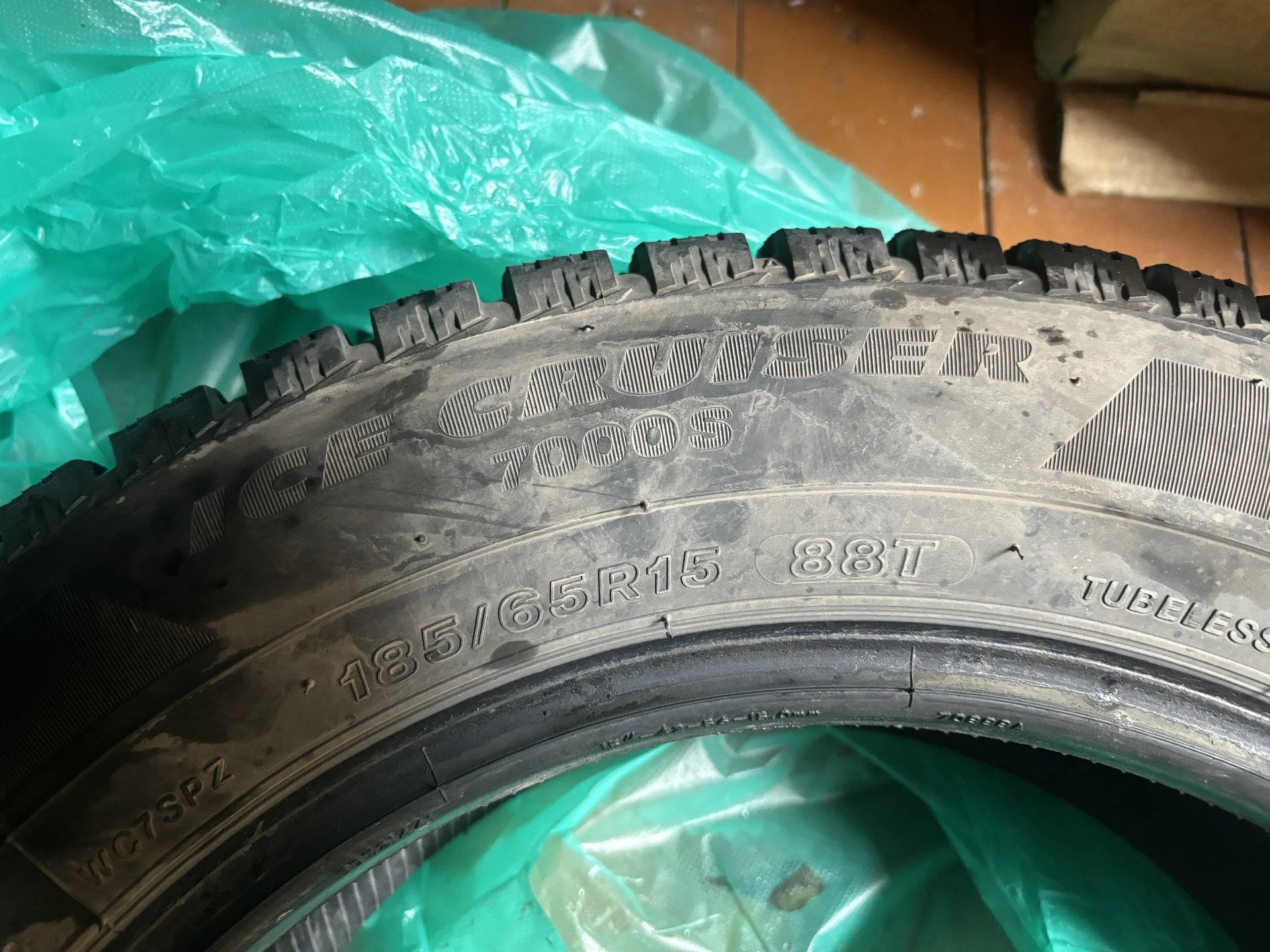 Bridgestone Ice Cruiser 7000S 185/65 R15 - миниатюра 3