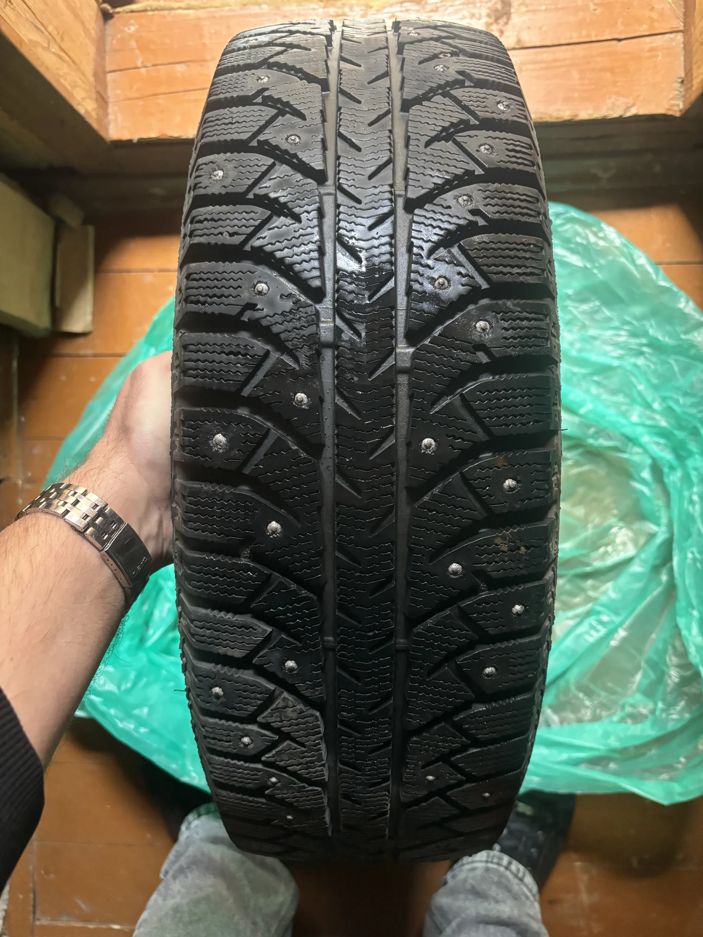 Bridgestone Ice Cruiser 7000S 185/65 R15 - миниатюра 5