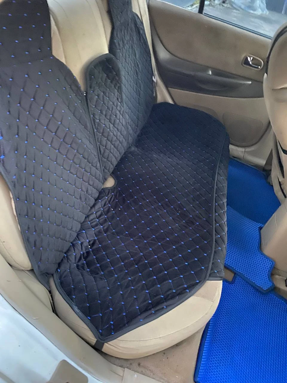 Mazda familia,323 - миниатюра 9