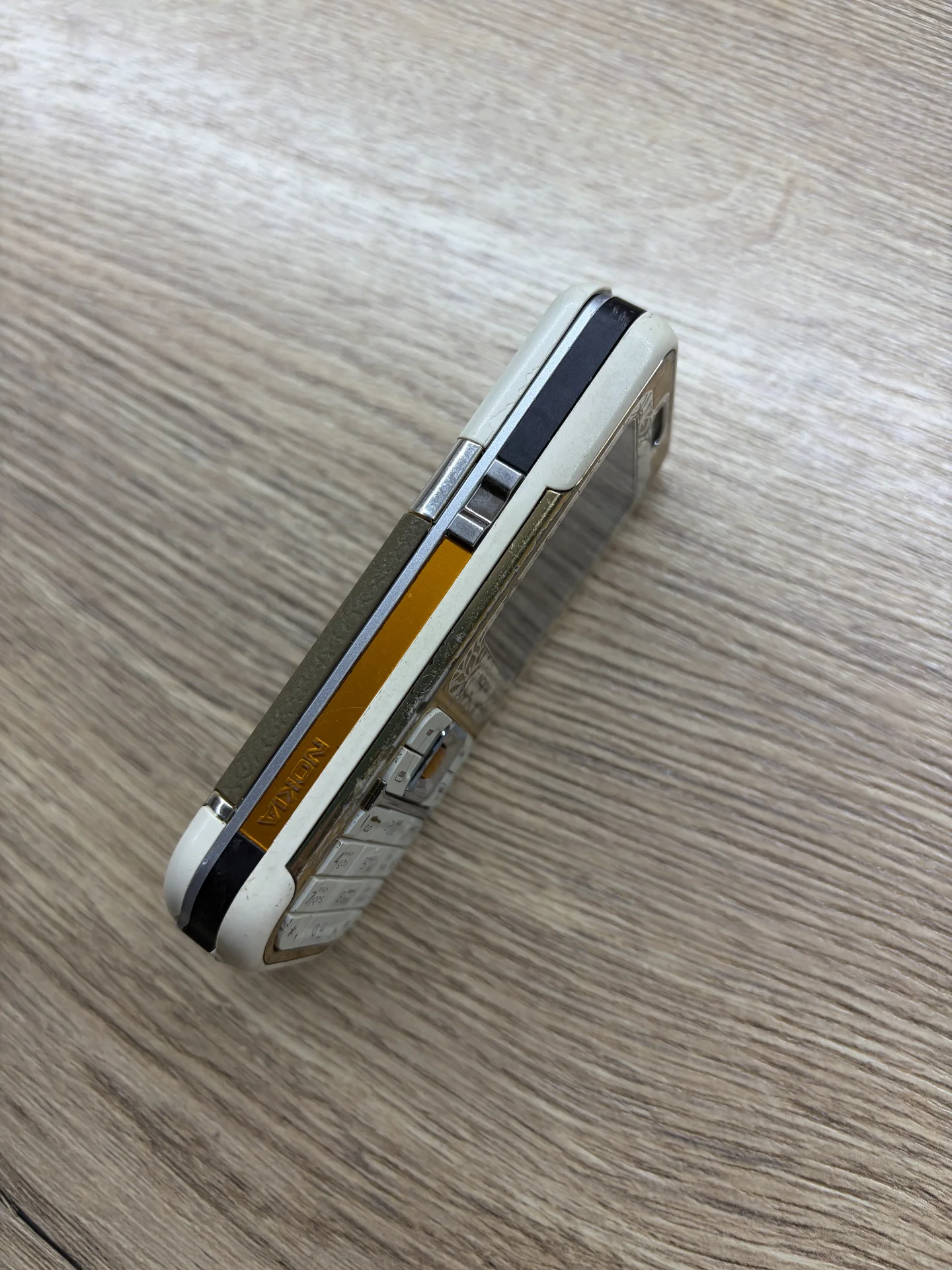 Nokia 7360 - миниатюра 3
