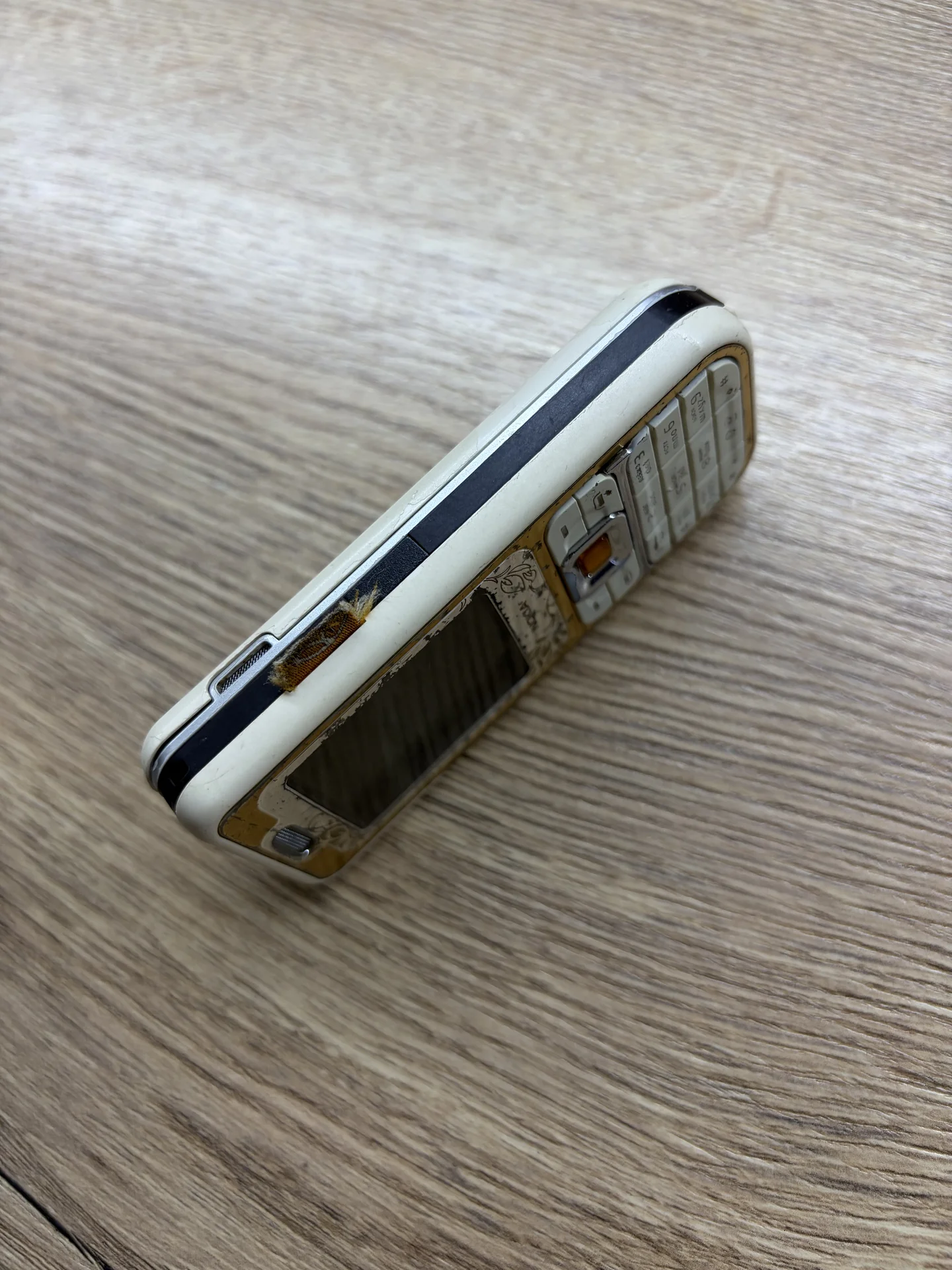 Nokia 7360 - миниатюра 4