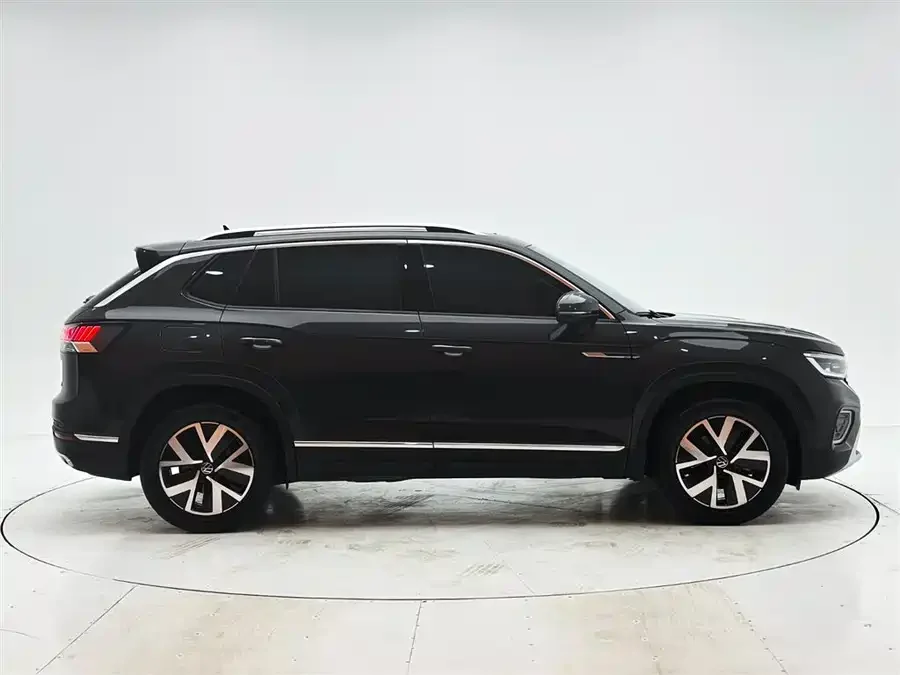 Volkswagen Tayron 1.4 AMT - миниатюра 9