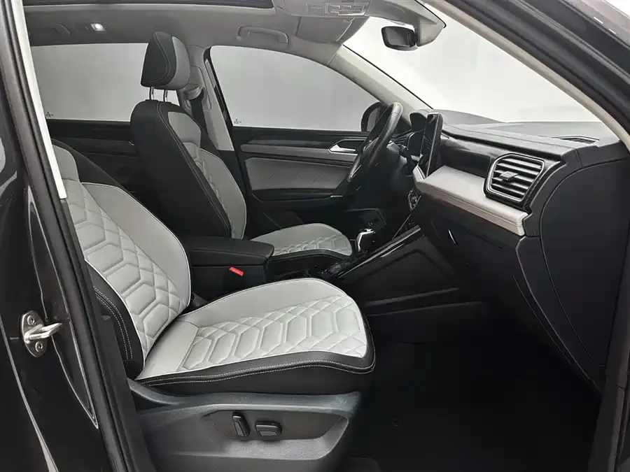 Volkswagen Tayron 1.4 AMT - миниатюра 20
