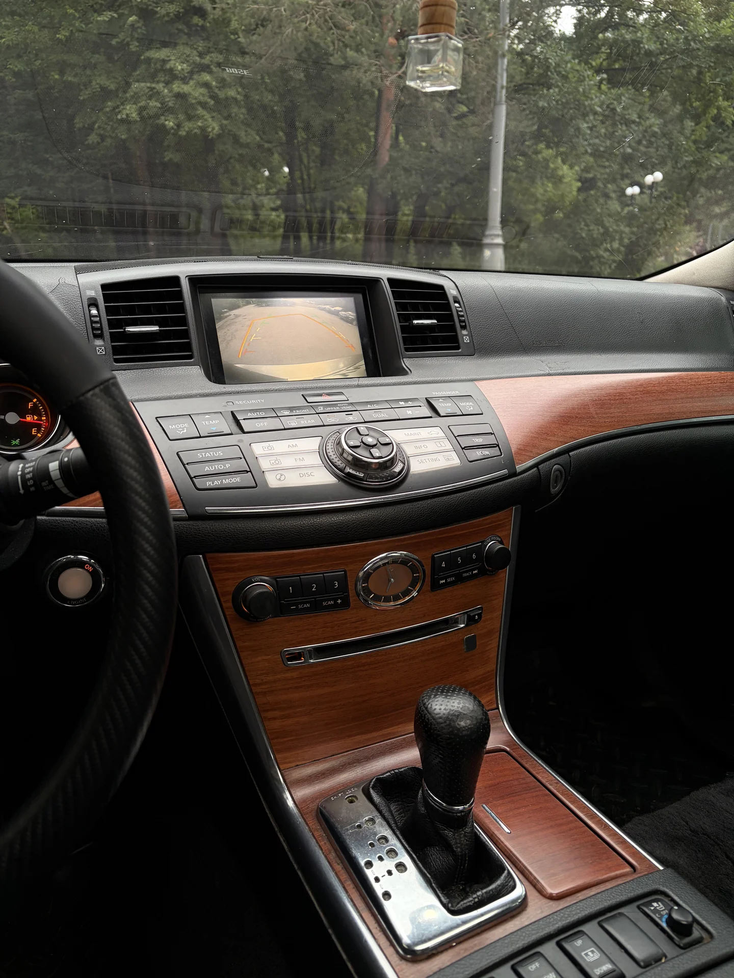 Infiniti M35 - миниатюра 11