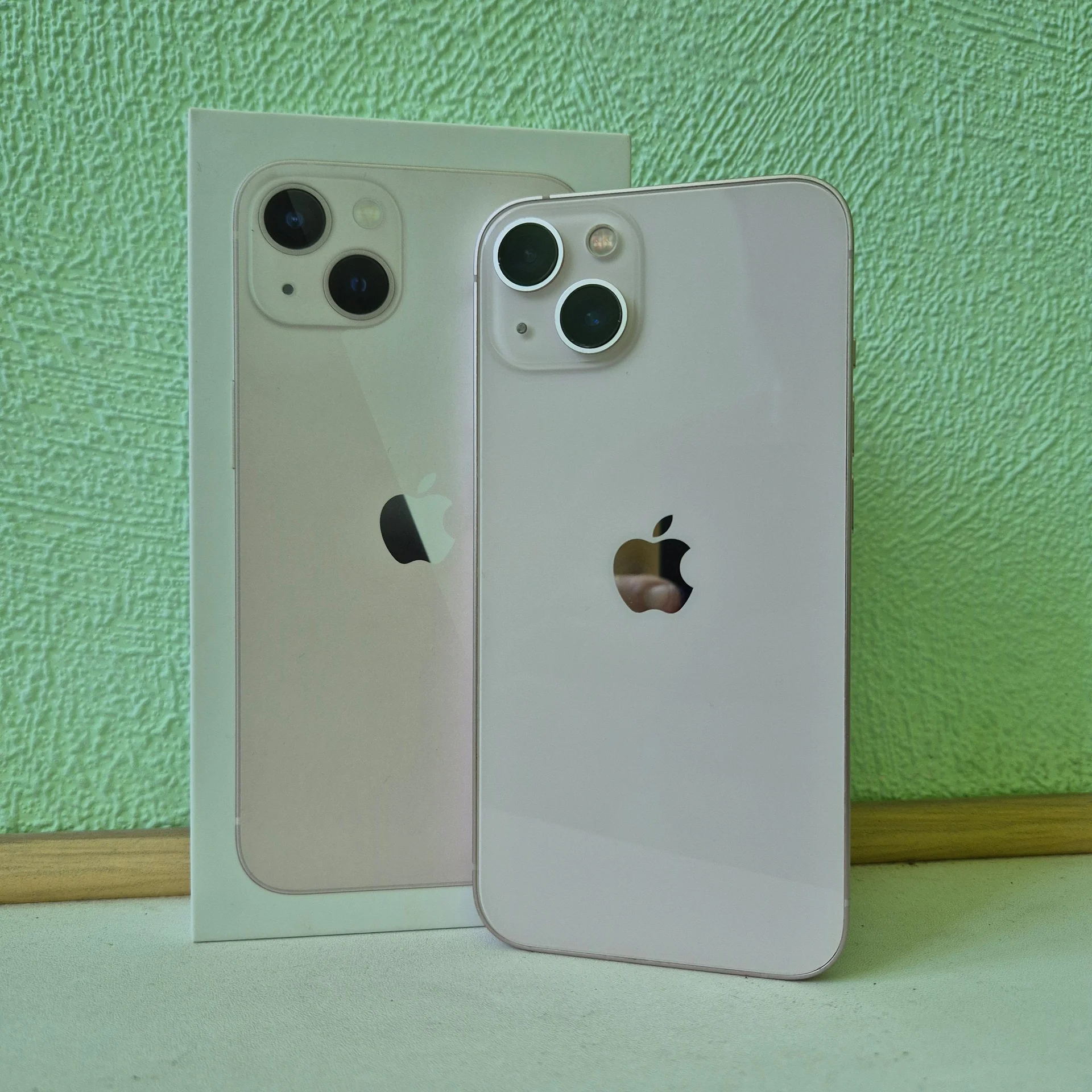 Iphone 13, 128 ГБ - миниатюра 2