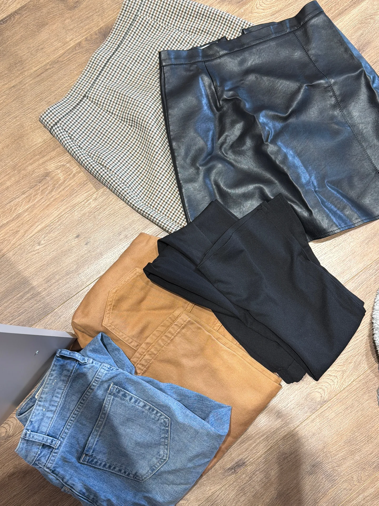 Джинсы женские пакетом XS–S (Zara, Westland) - миниатюра 2