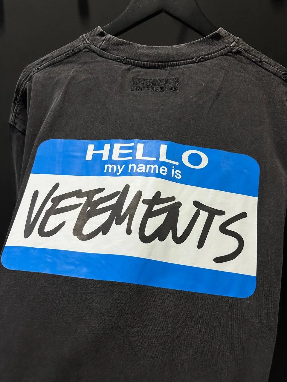 Футболка vetements hello my name - миниатюра 6