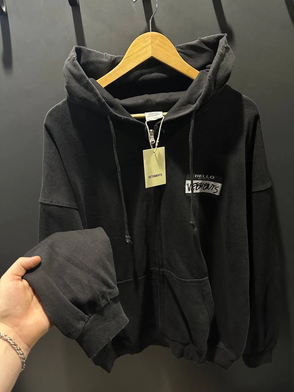 Зип худи vetements hello my name - миниатюра 2