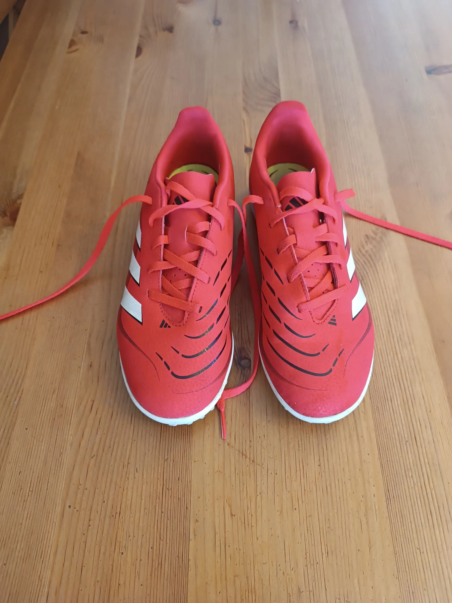 детские футбольные бутсы Adidas predator 37 - изображение 1