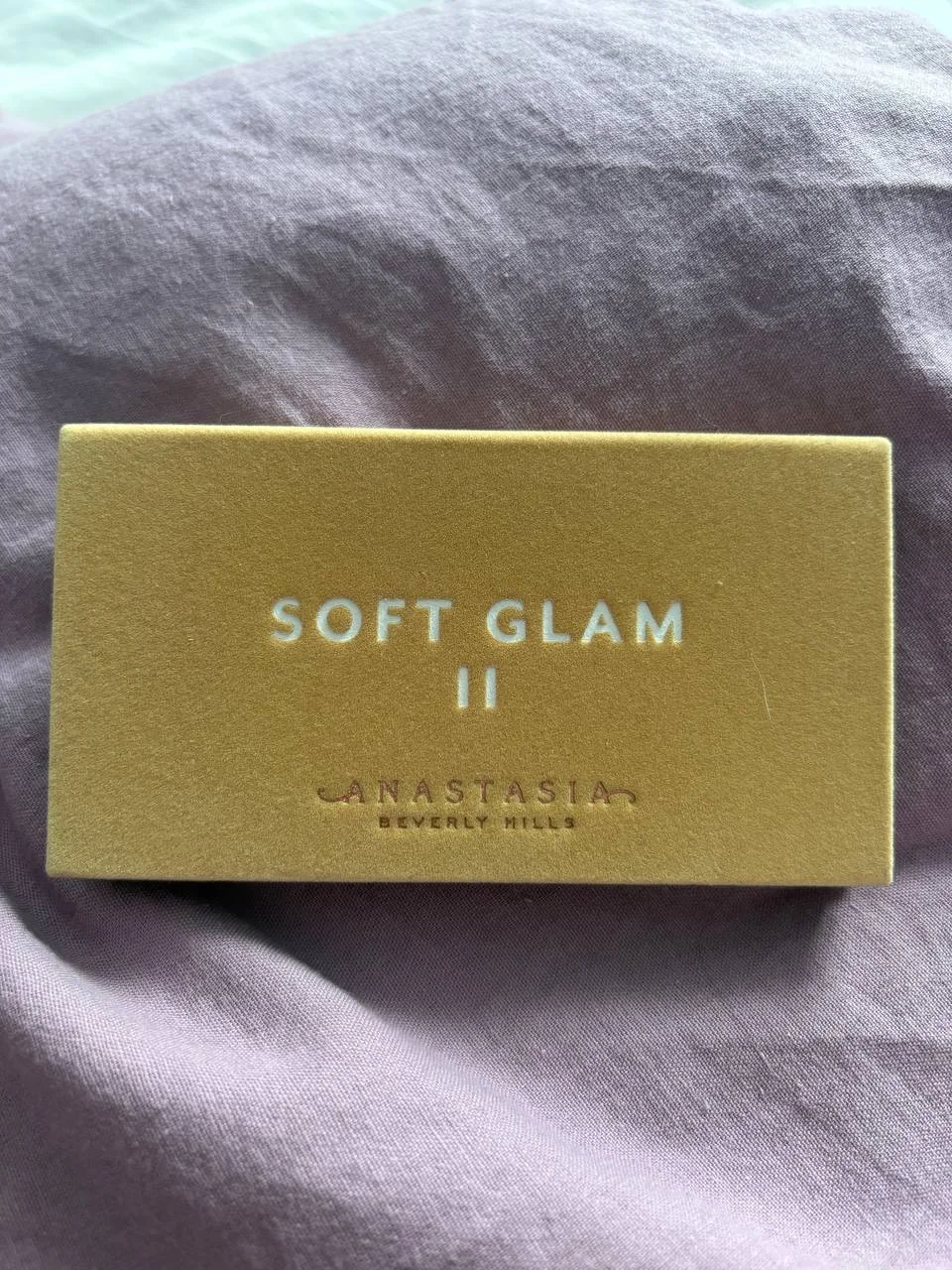палетка теней Anastasia Beverly Hills Soft Glam II - миниатюра 3