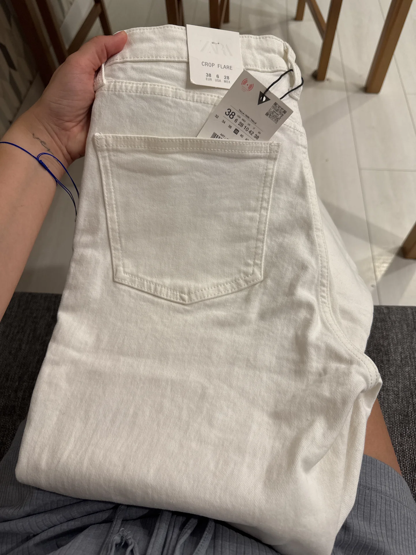 джинсы Zara белые оригинал - миниатюра 3