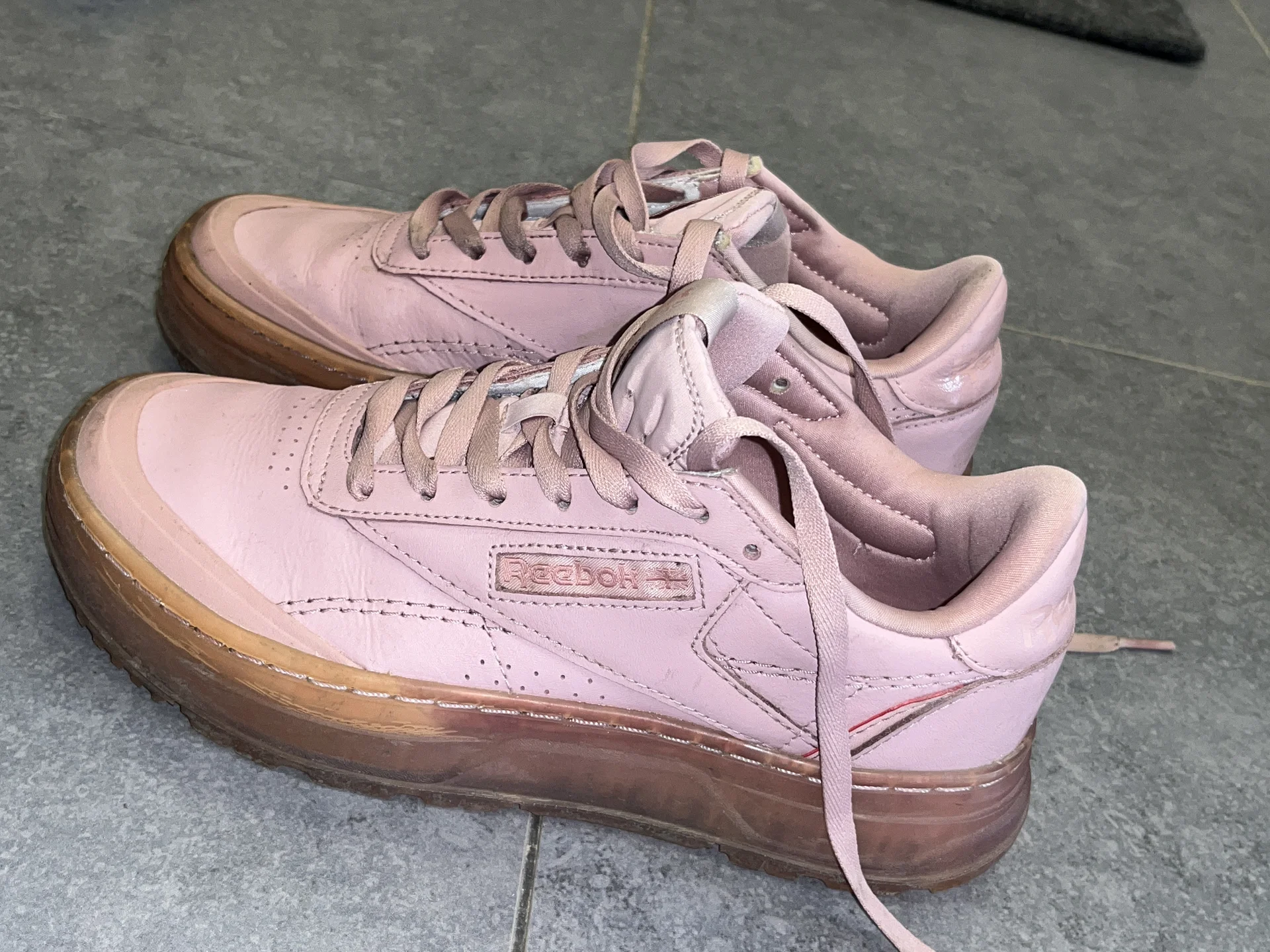 Кроссовки Reebok - миниатюра 2