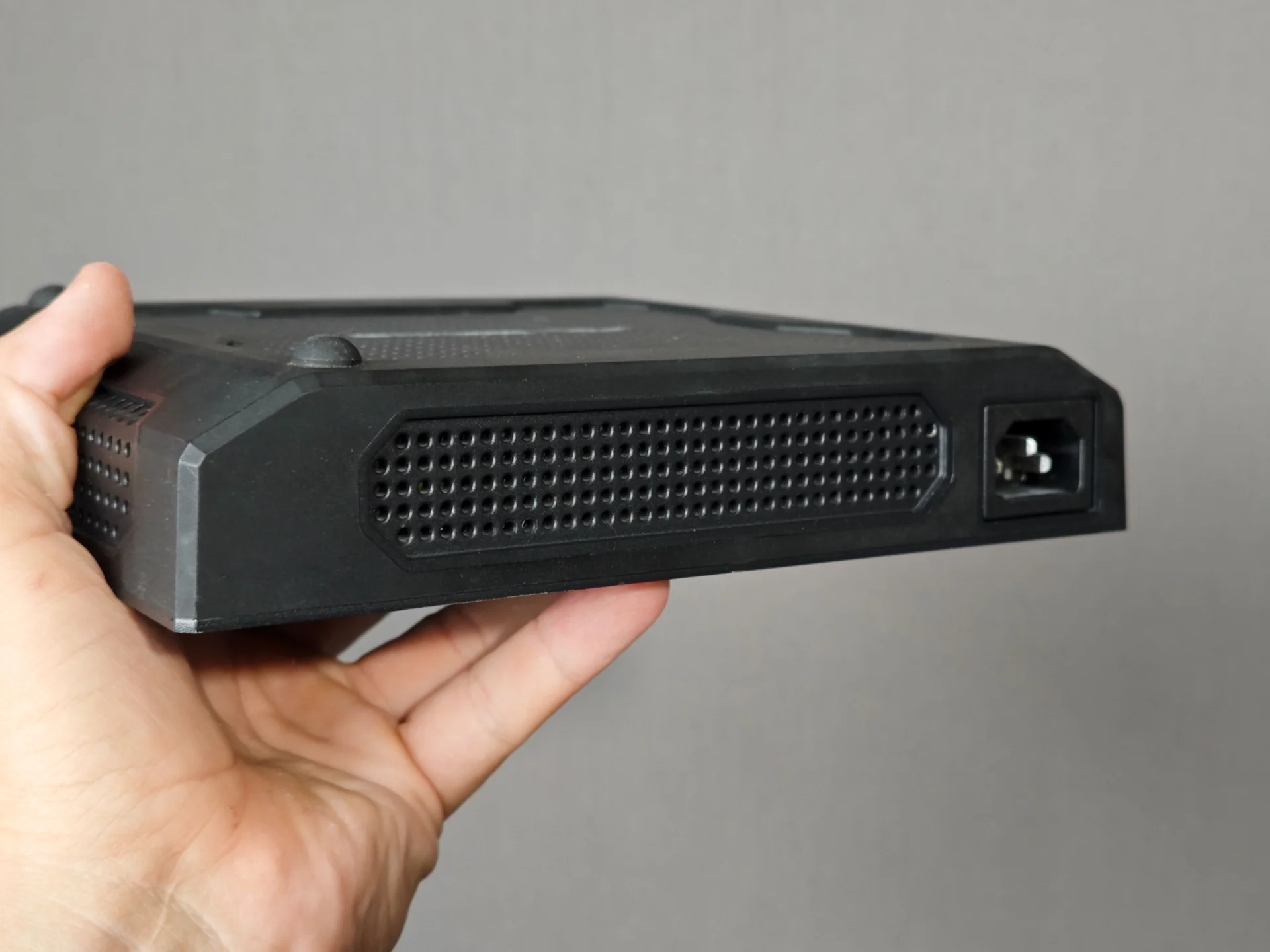 Свич Коммутатор Ubiquiti toughswitch TS-8-PRO PoE - миниатюра 6