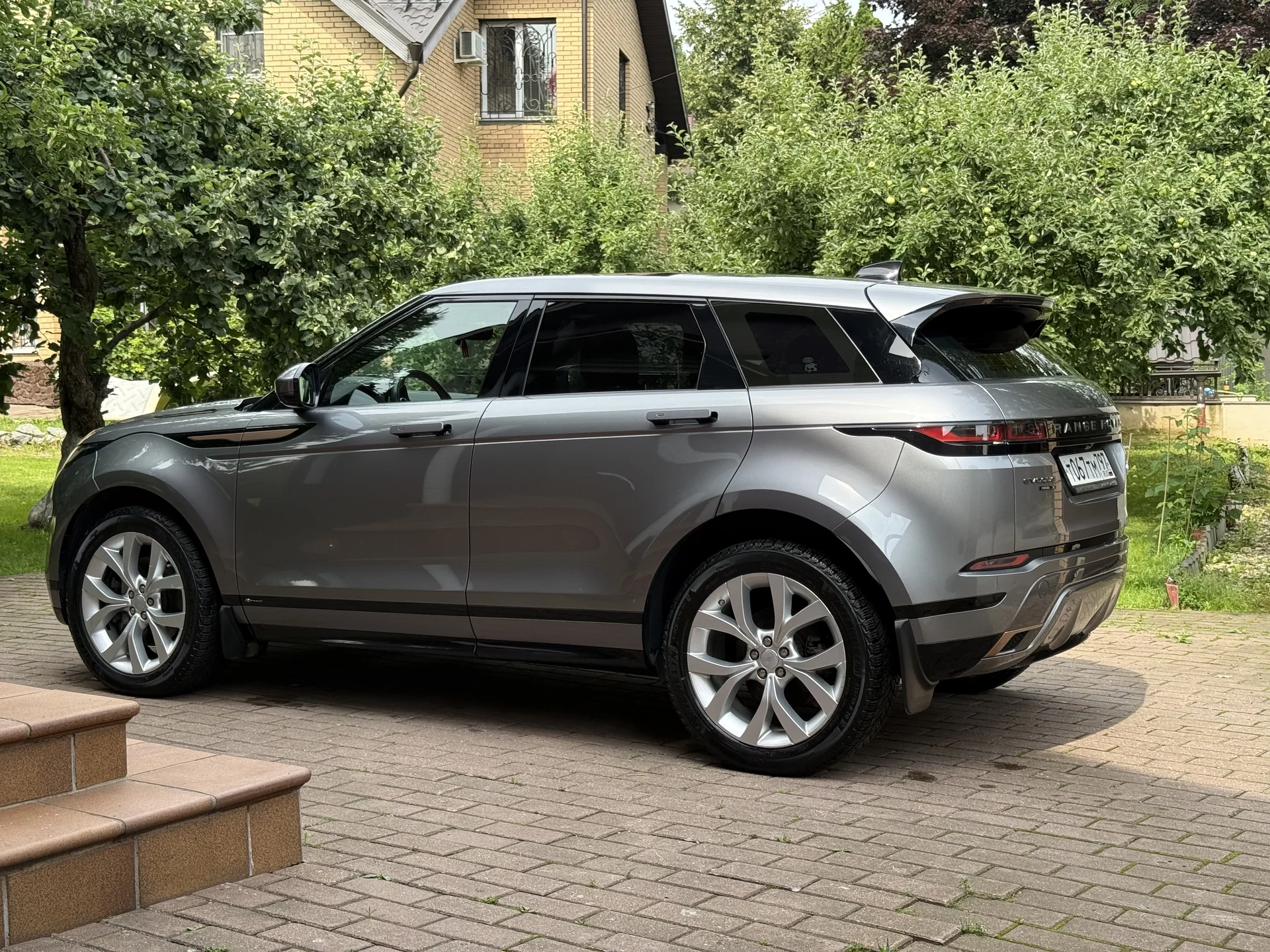 Range Rover Evoque - миниатюра 2